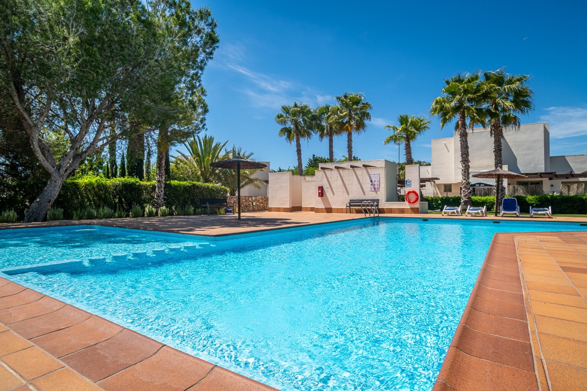 Återförsäljning - Villa -
San Miguel de Salinas - Inland