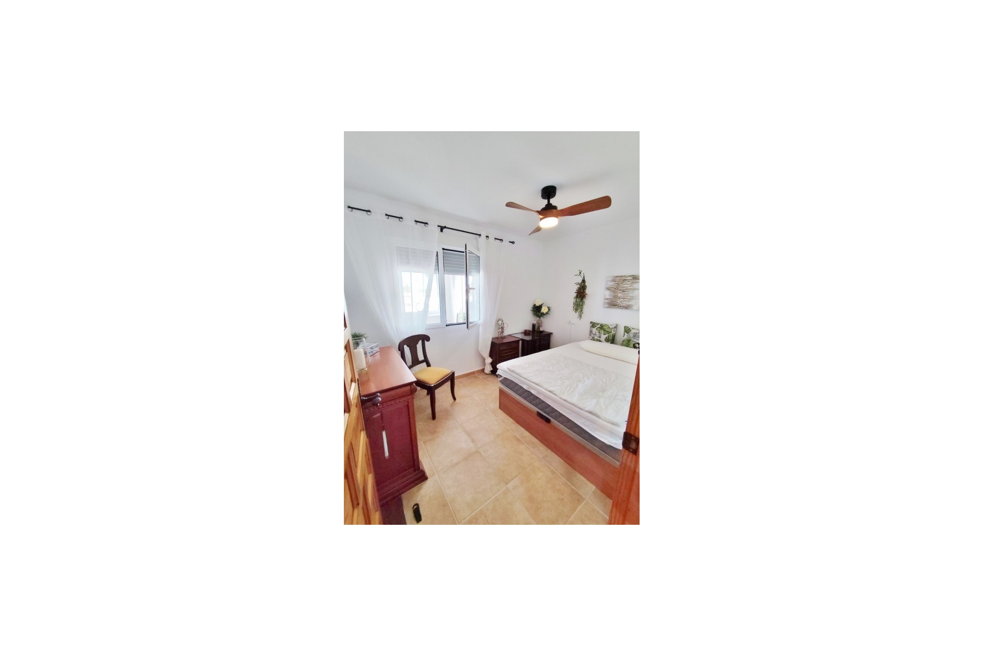 Återförsäljning - Villa -
San Miguel de Salinas - Inland