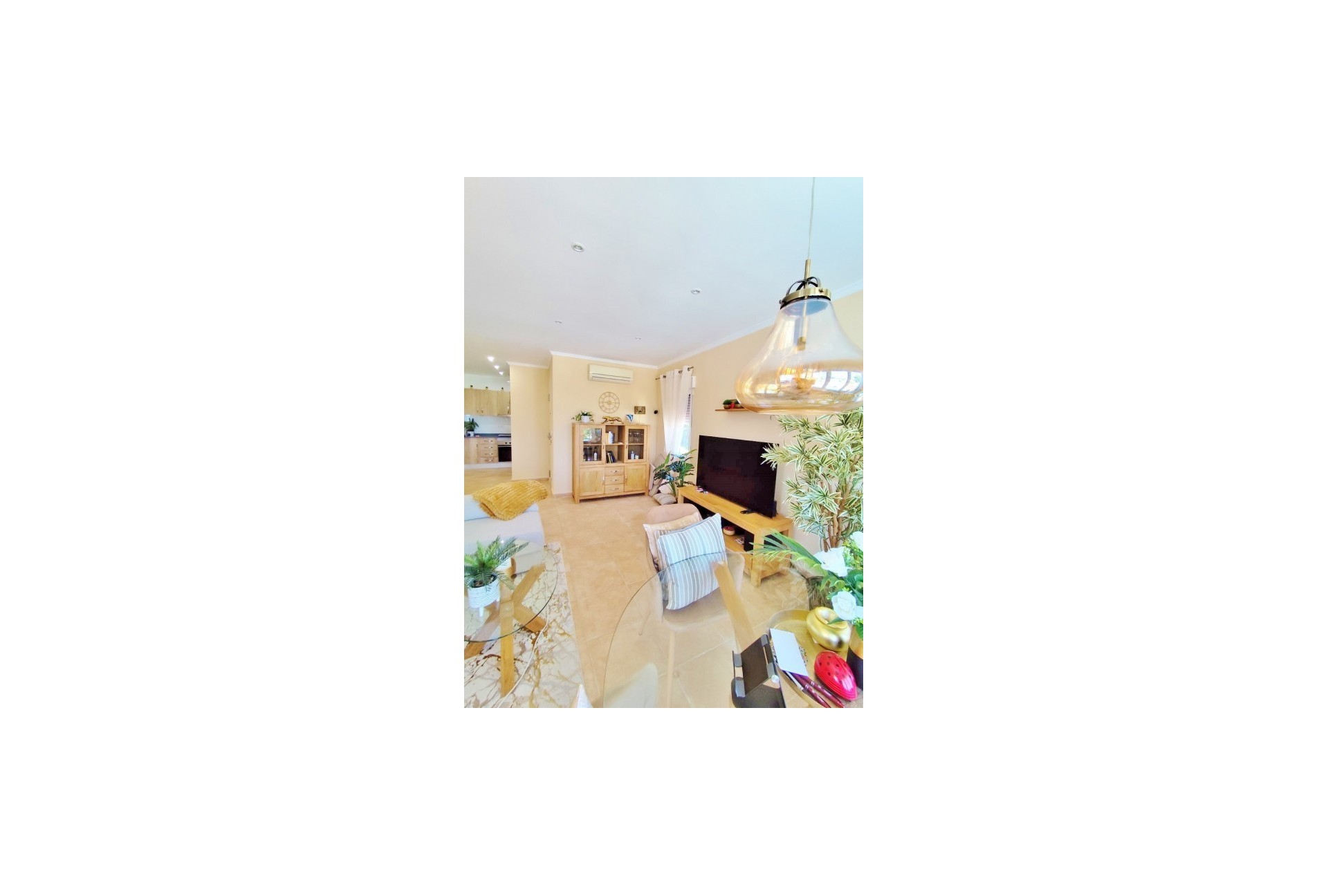 Återförsäljning - Villa -
San Miguel de Salinas - Inland