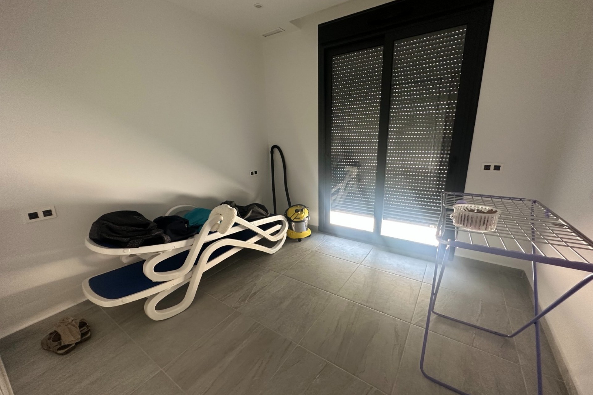 Återförsäljning - Villa -
San Miguel de Salinas - Inland