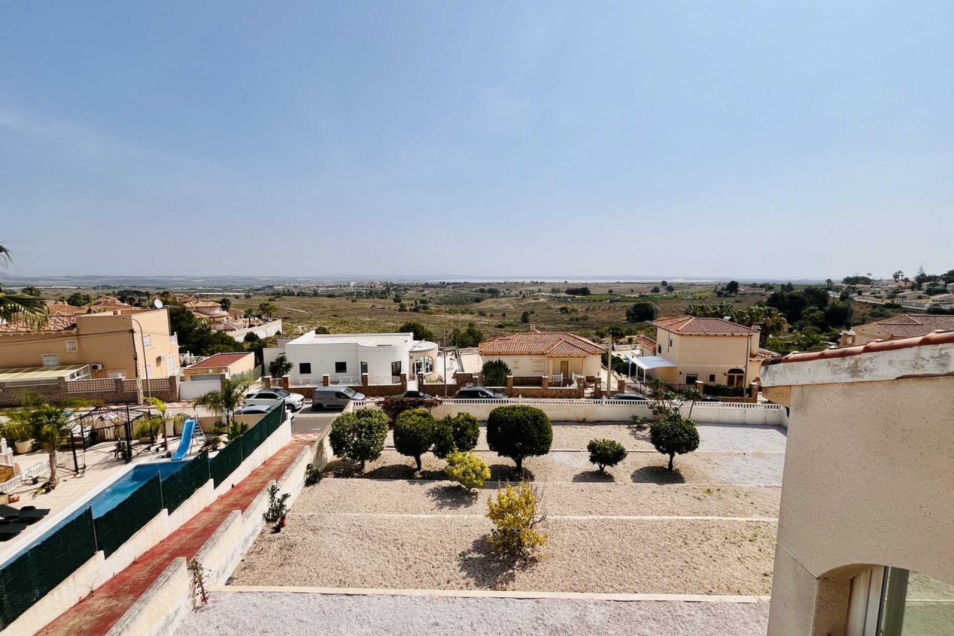 Återförsäljning - Villa -
San Miguel de Salinas - Inland