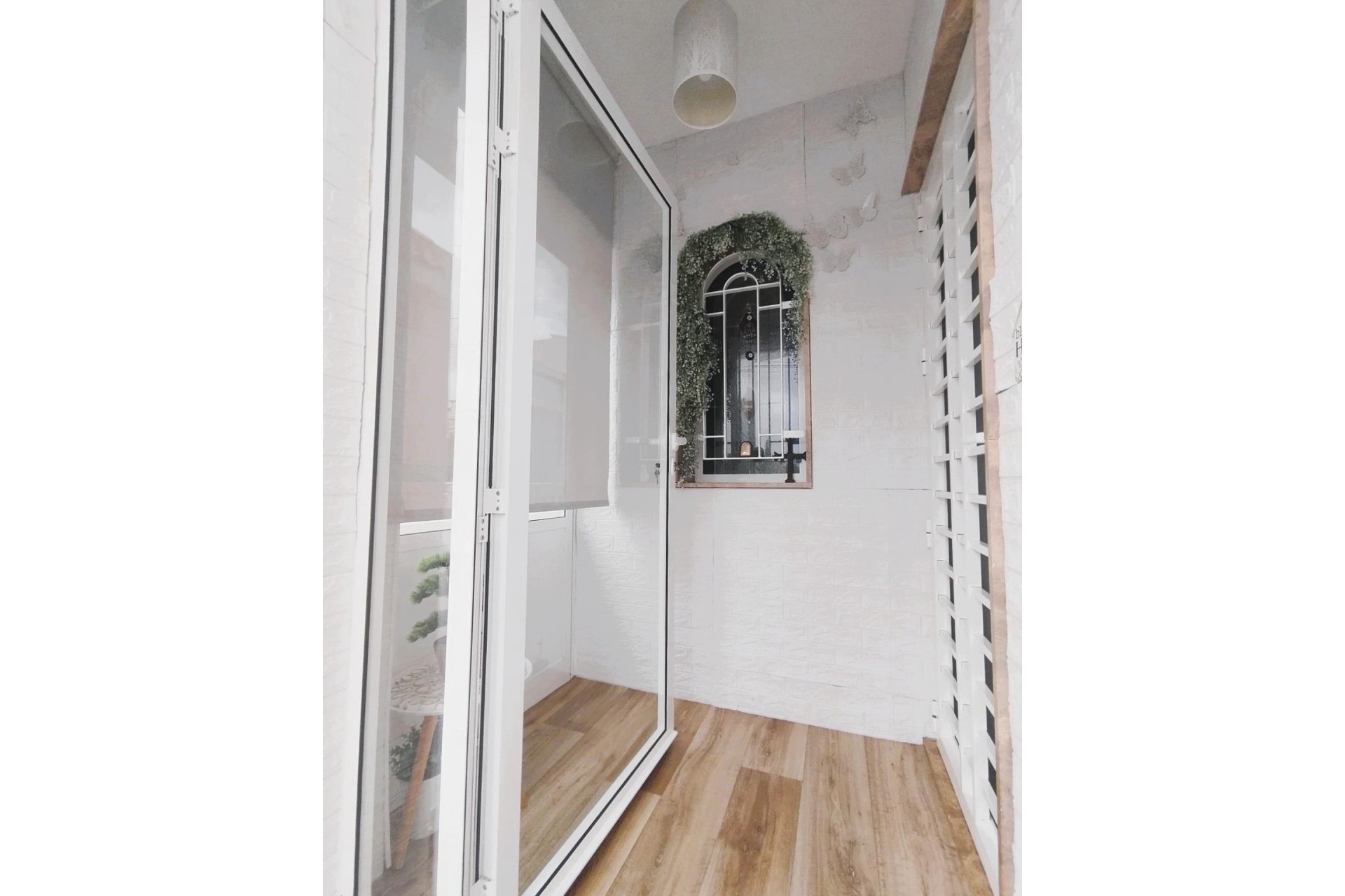 Återförsäljning - Villa -
San Miguel de Salinas - Inland