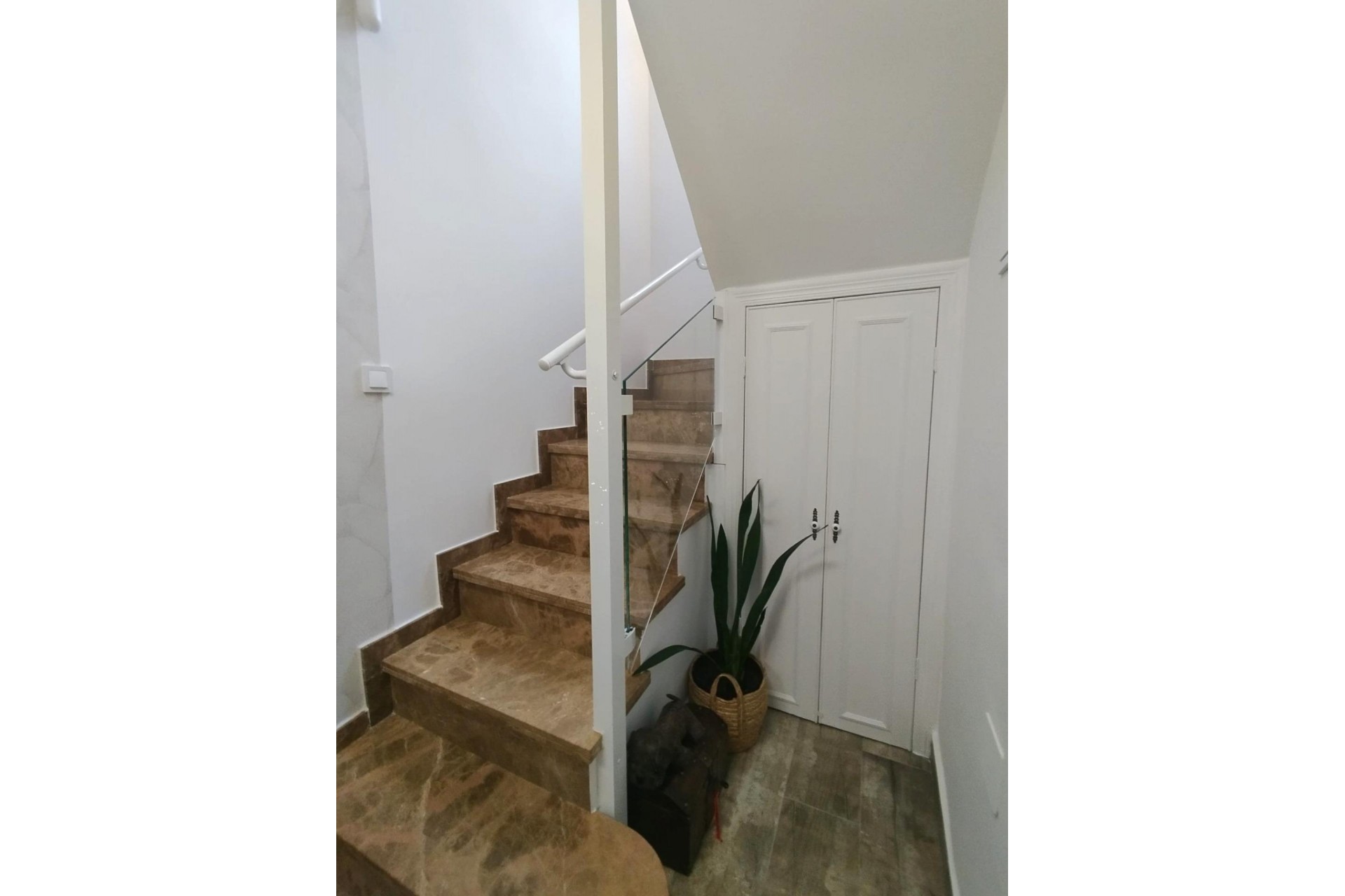 Återförsäljning - Villa -
San Miguel de Salinas - Inland