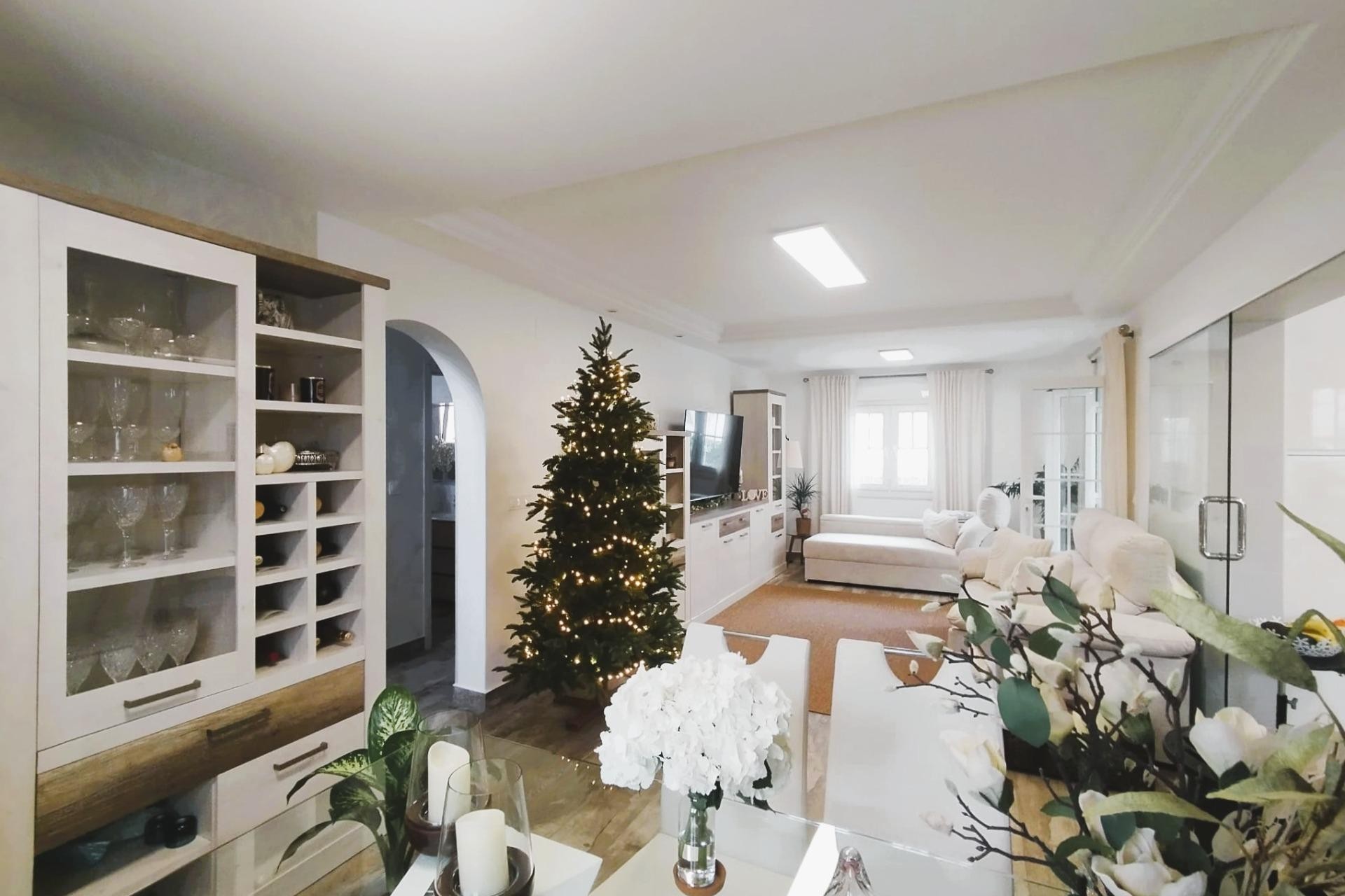 Återförsäljning - Villa -
San Miguel de Salinas - Inland