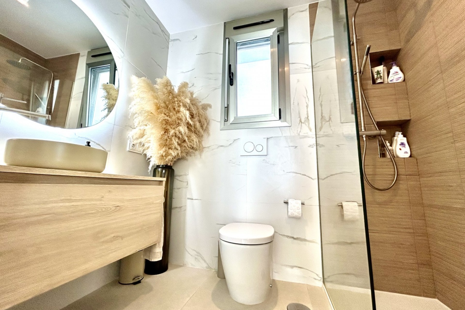 Återförsäljning - Villa -
San Miguel de Salinas - Inland