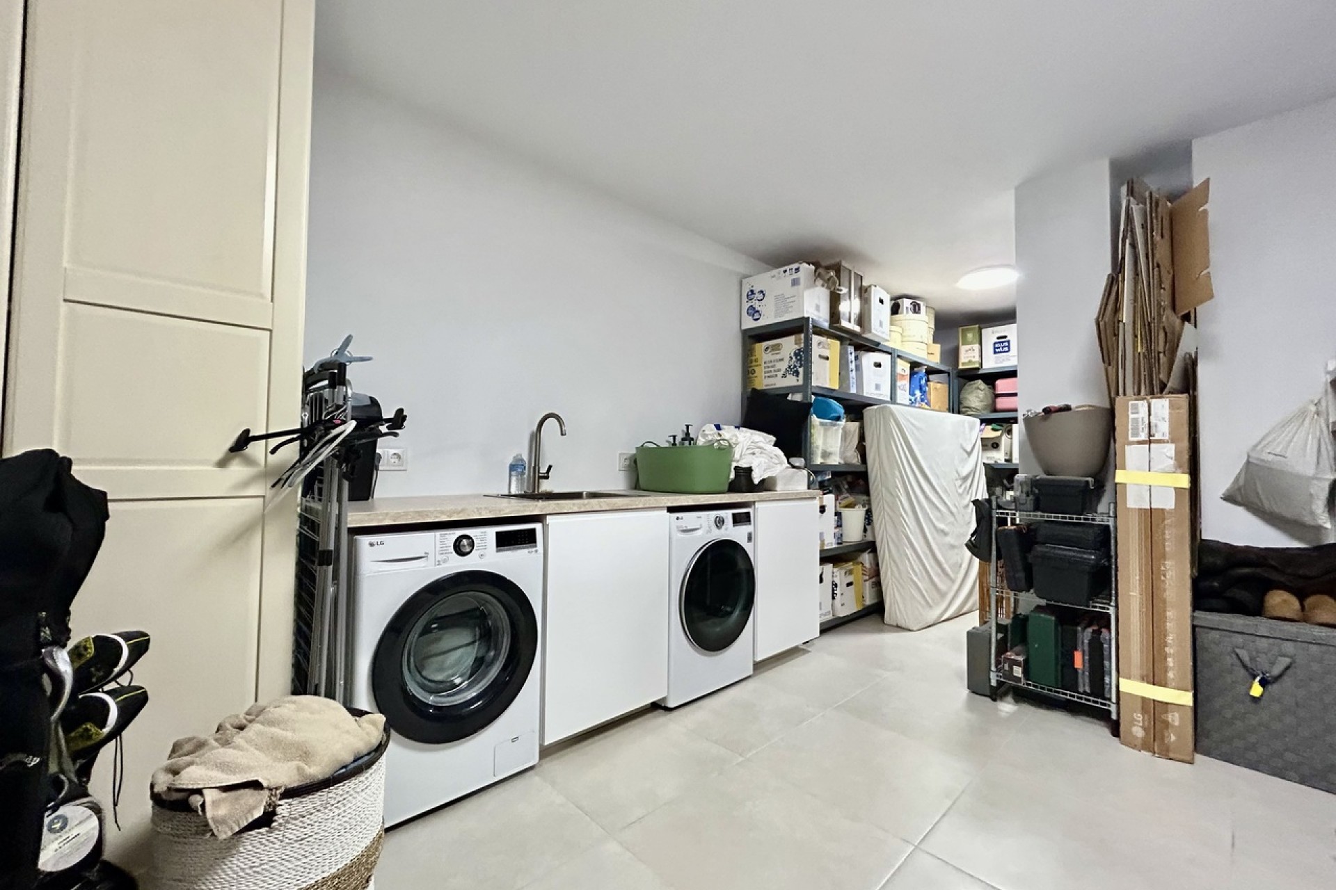 Återförsäljning - Villa -
San Miguel de Salinas - Inland