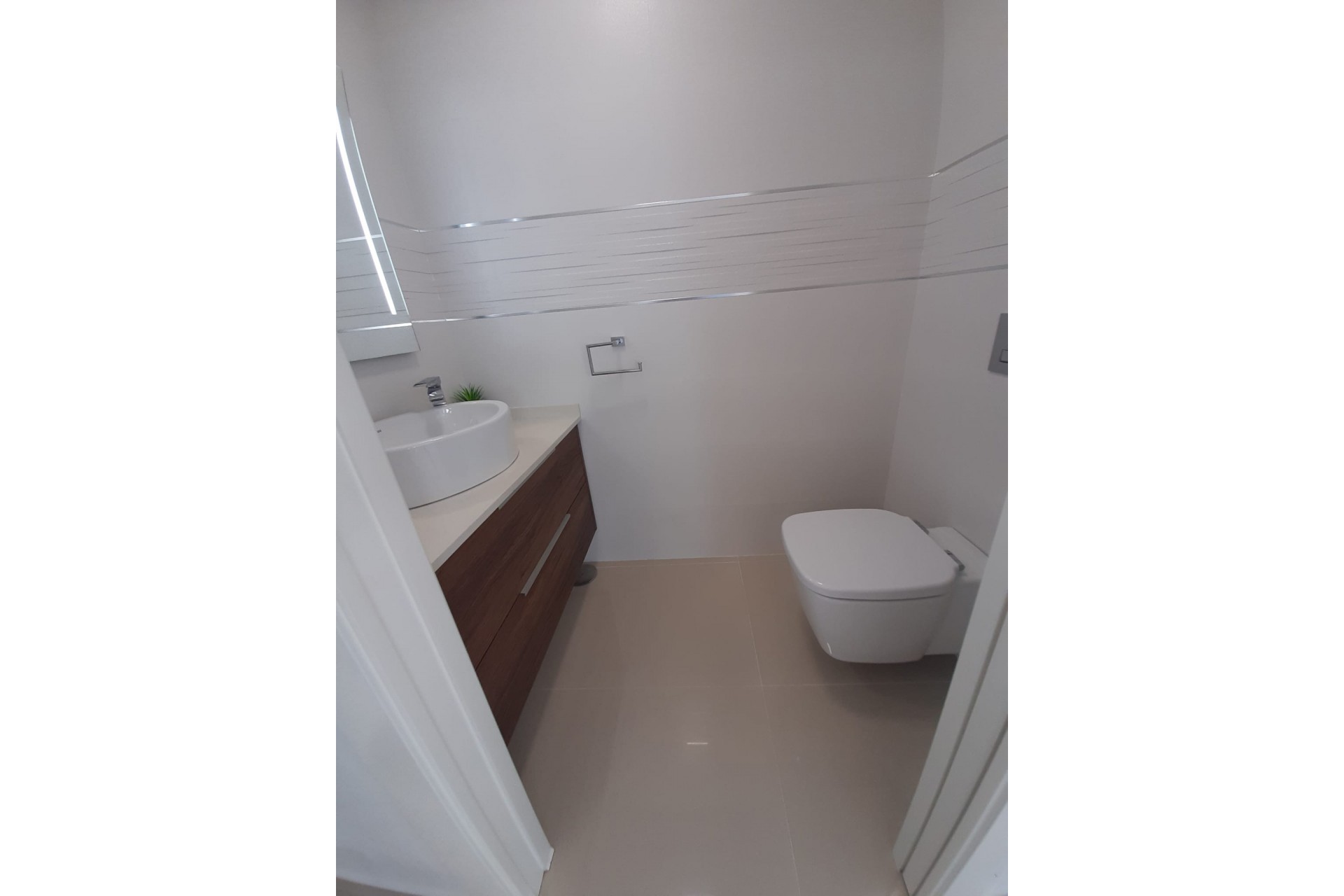 Återförsäljning - Villa -
San Miguel de Salinas - Inland