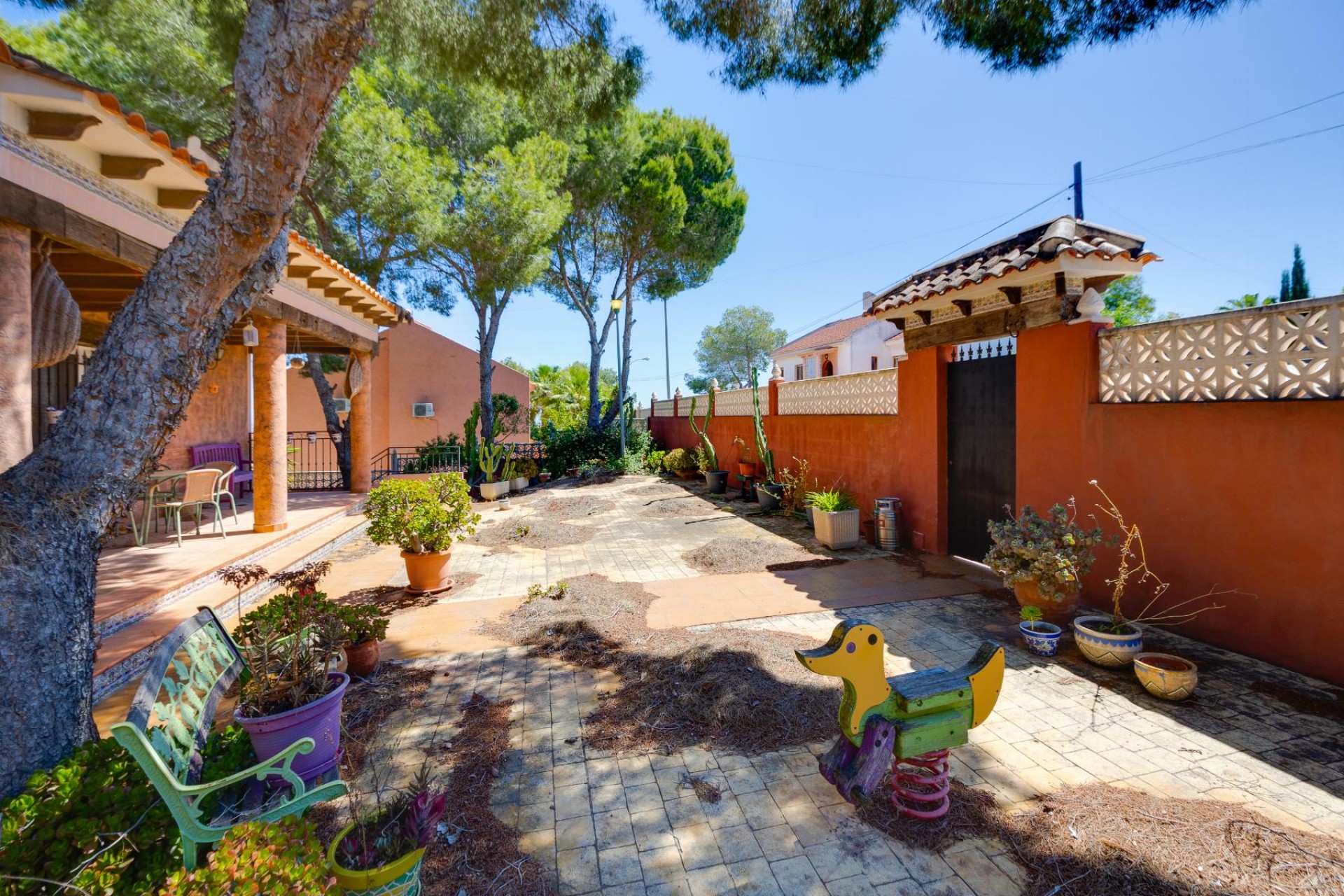 Återförsäljning - Villa -
San Miguel de Salinas - Inland