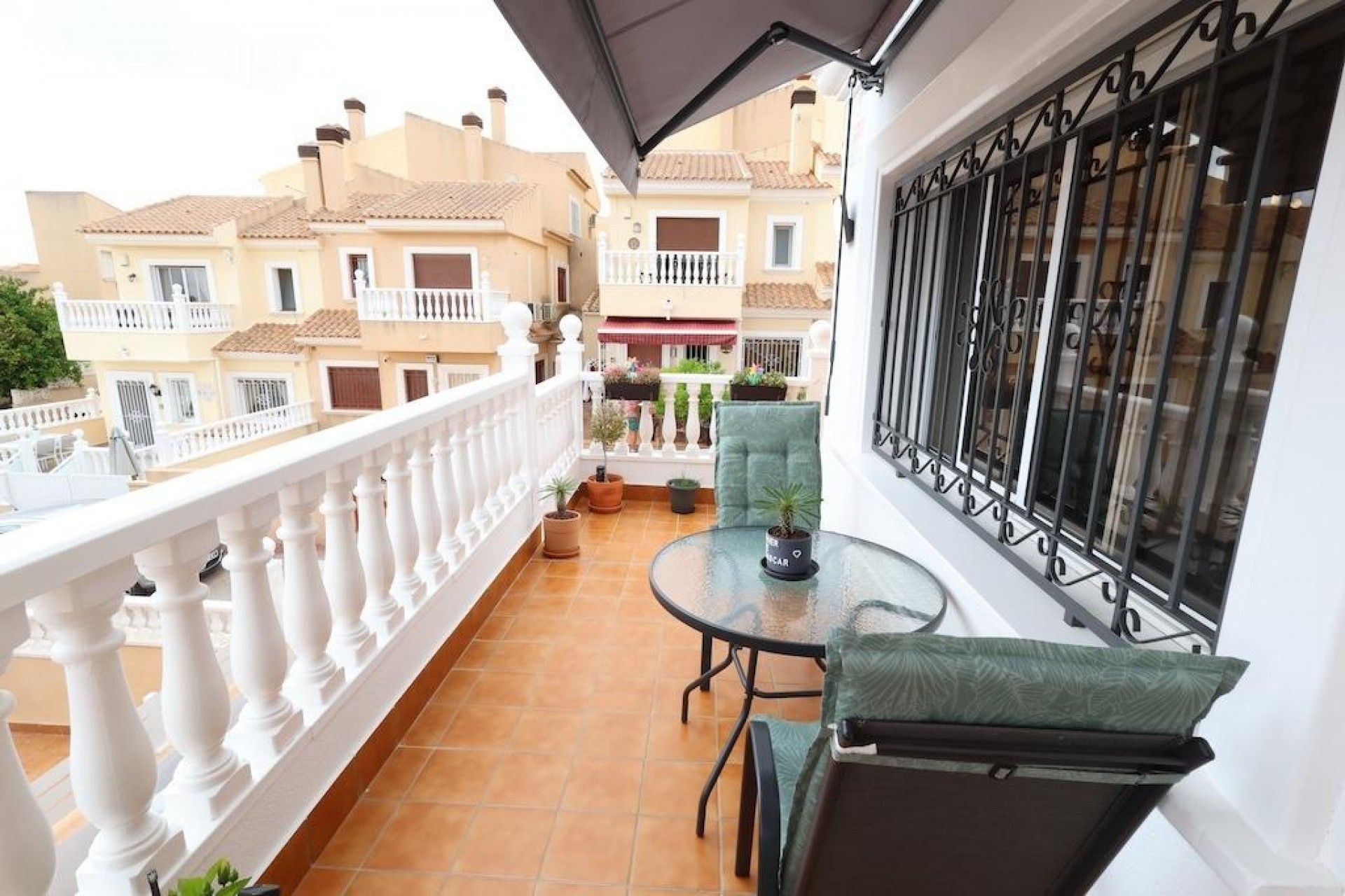 Återförsäljning - Villa -
San Miguel de Salinas - Inland