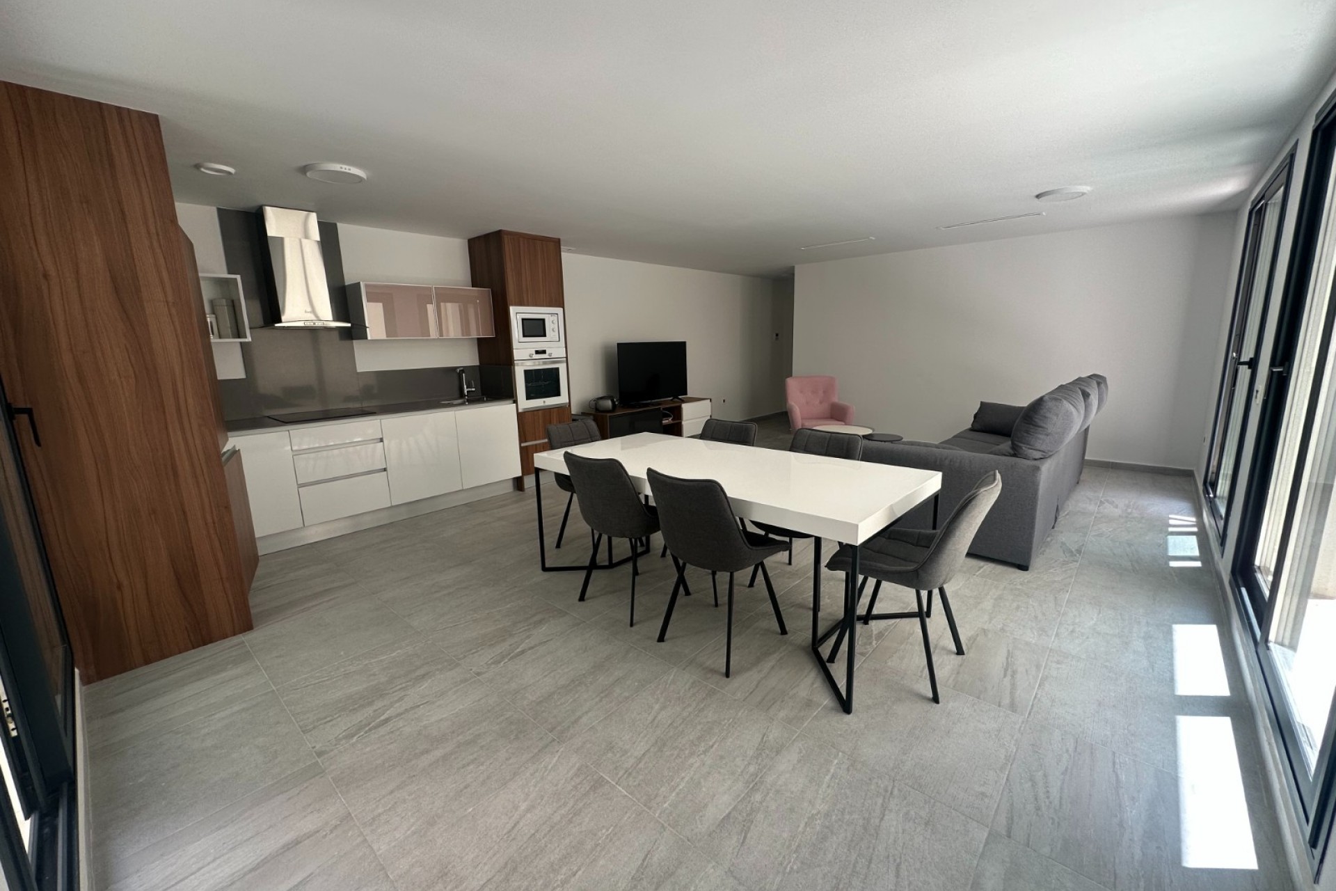 Återförsäljning - Villa -
San Miguel de Salinas - Inland