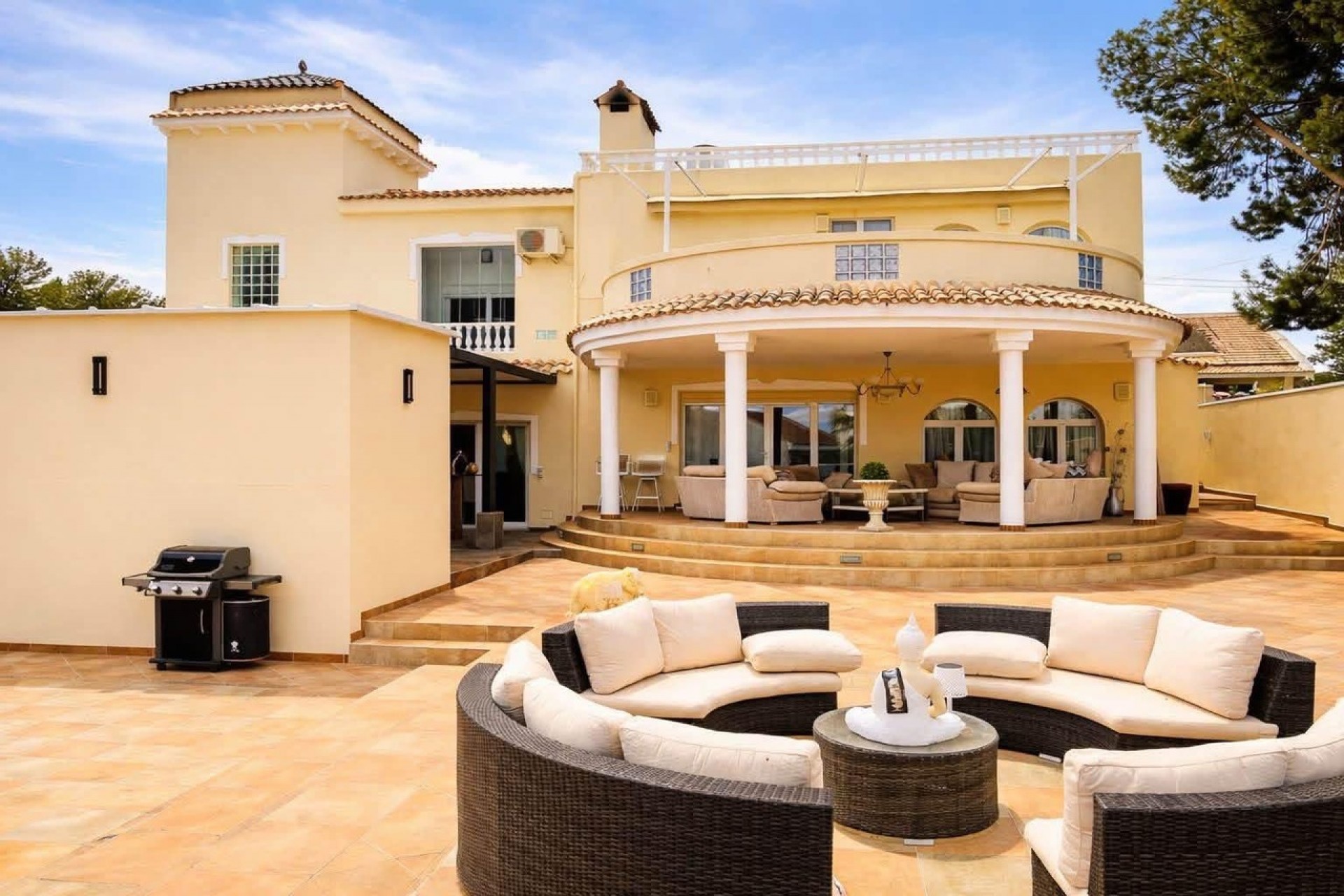 Återförsäljning - Villa -
San Miguel de Salinas - Inland