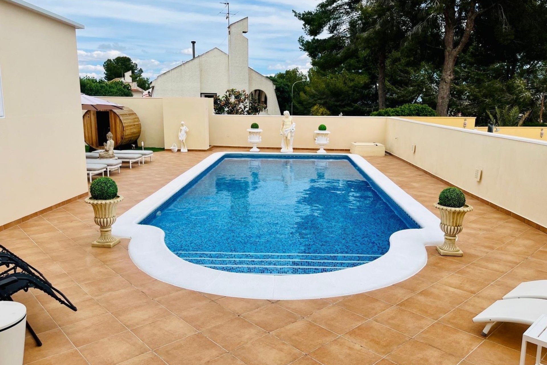 Återförsäljning - Villa -
San Miguel de Salinas - Inland