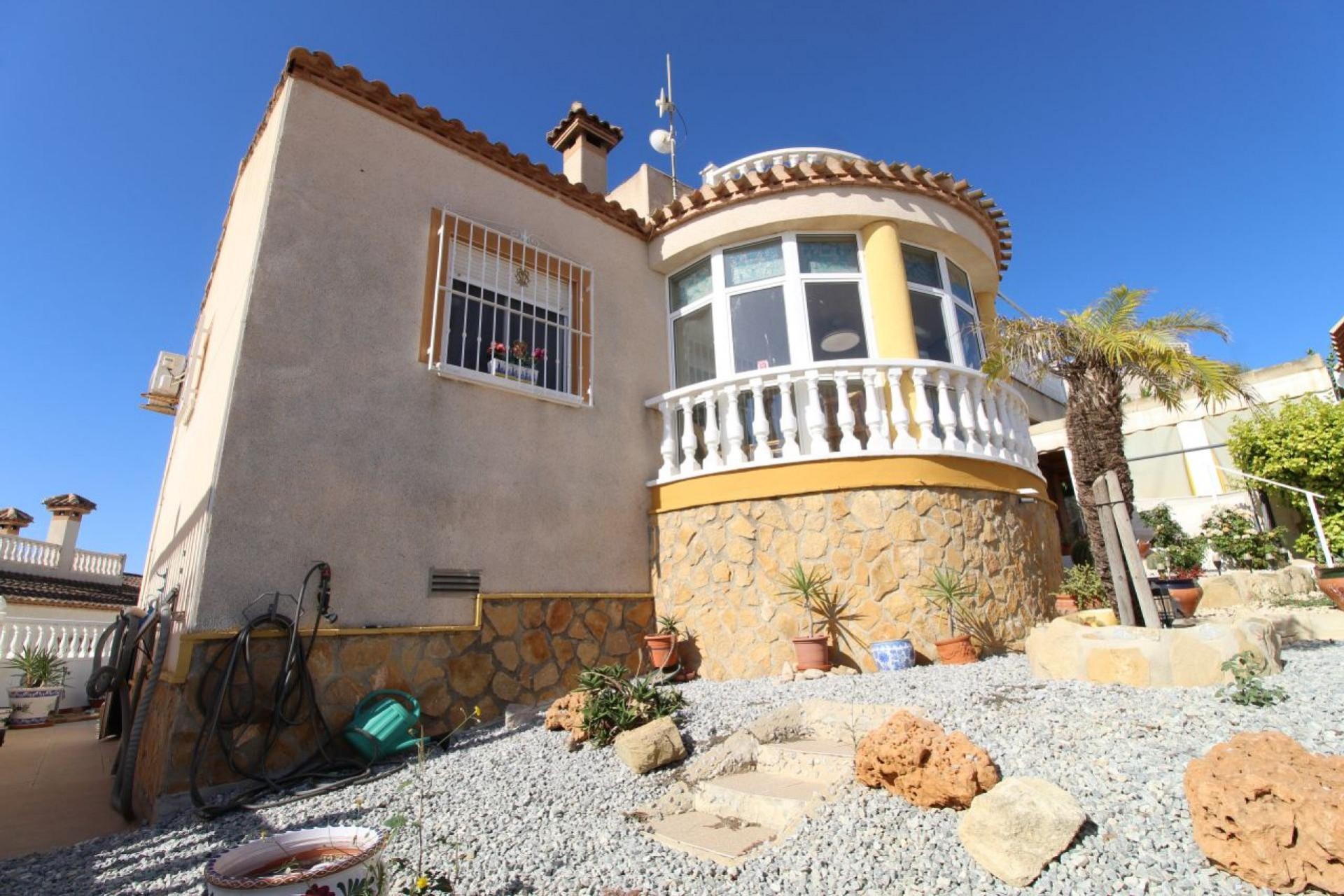 Återförsäljning - Villa -
San Miguel de Salinas - Inland