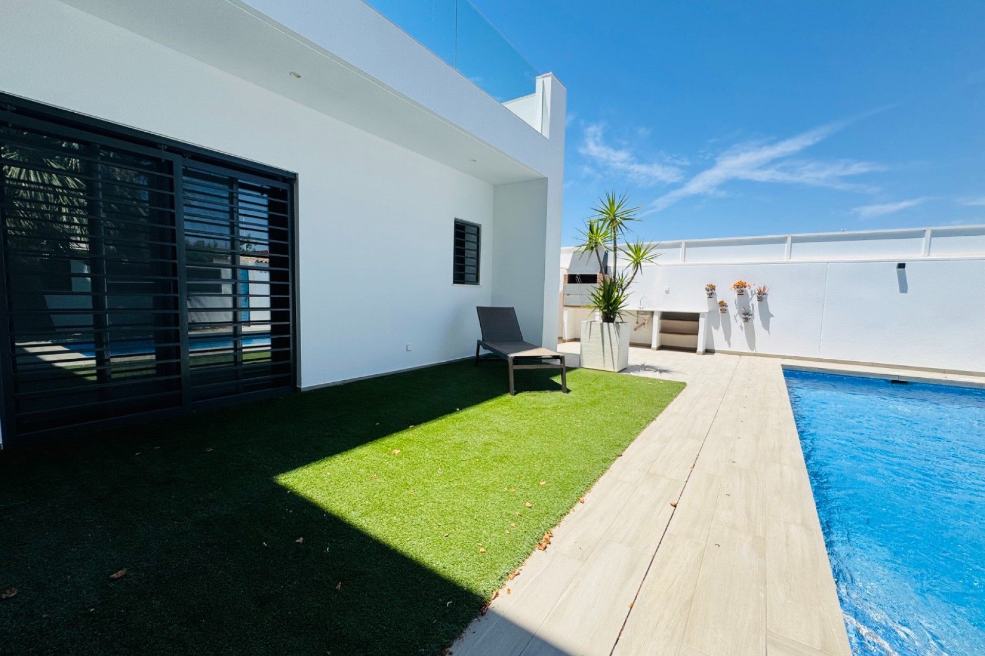 Återförsäljning - Villa -
San Pedro del Pinatar - Costa Calida