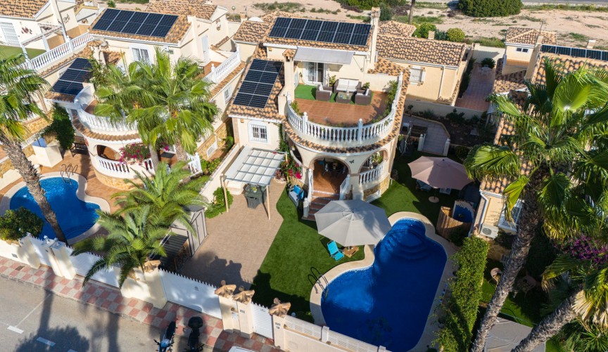 Återförsäljning - Villa -
Santa Pola - Costa Blanca