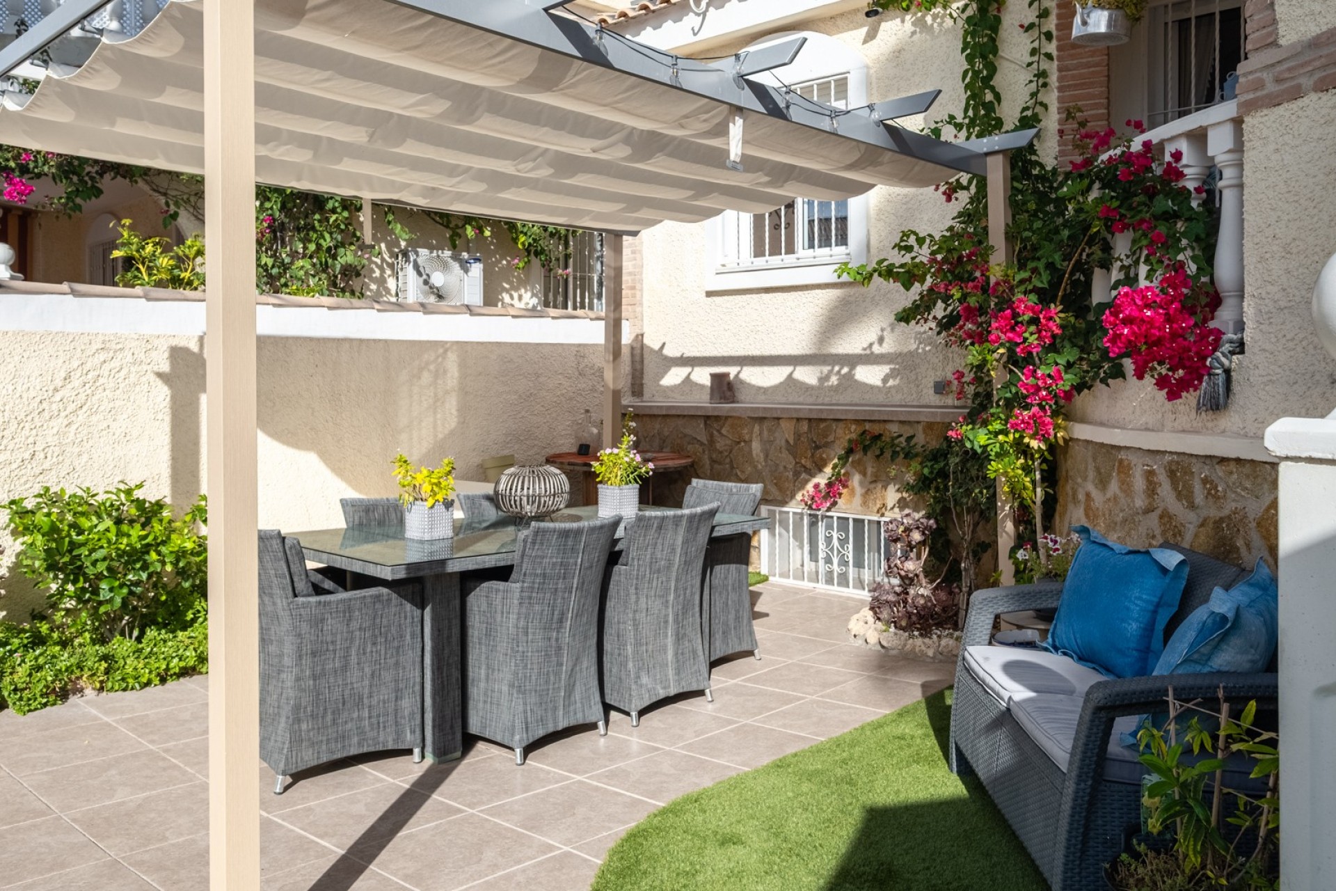 Återförsäljning - Villa -
Santa Pola - Costa Blanca