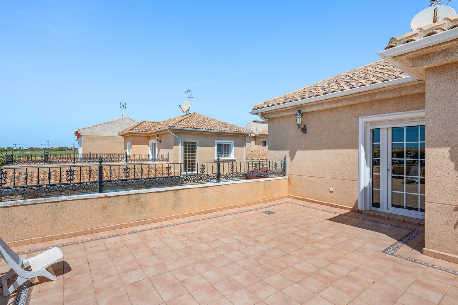 Återförsäljning - Villa -
Torre de la Horadada - Costa Blanca