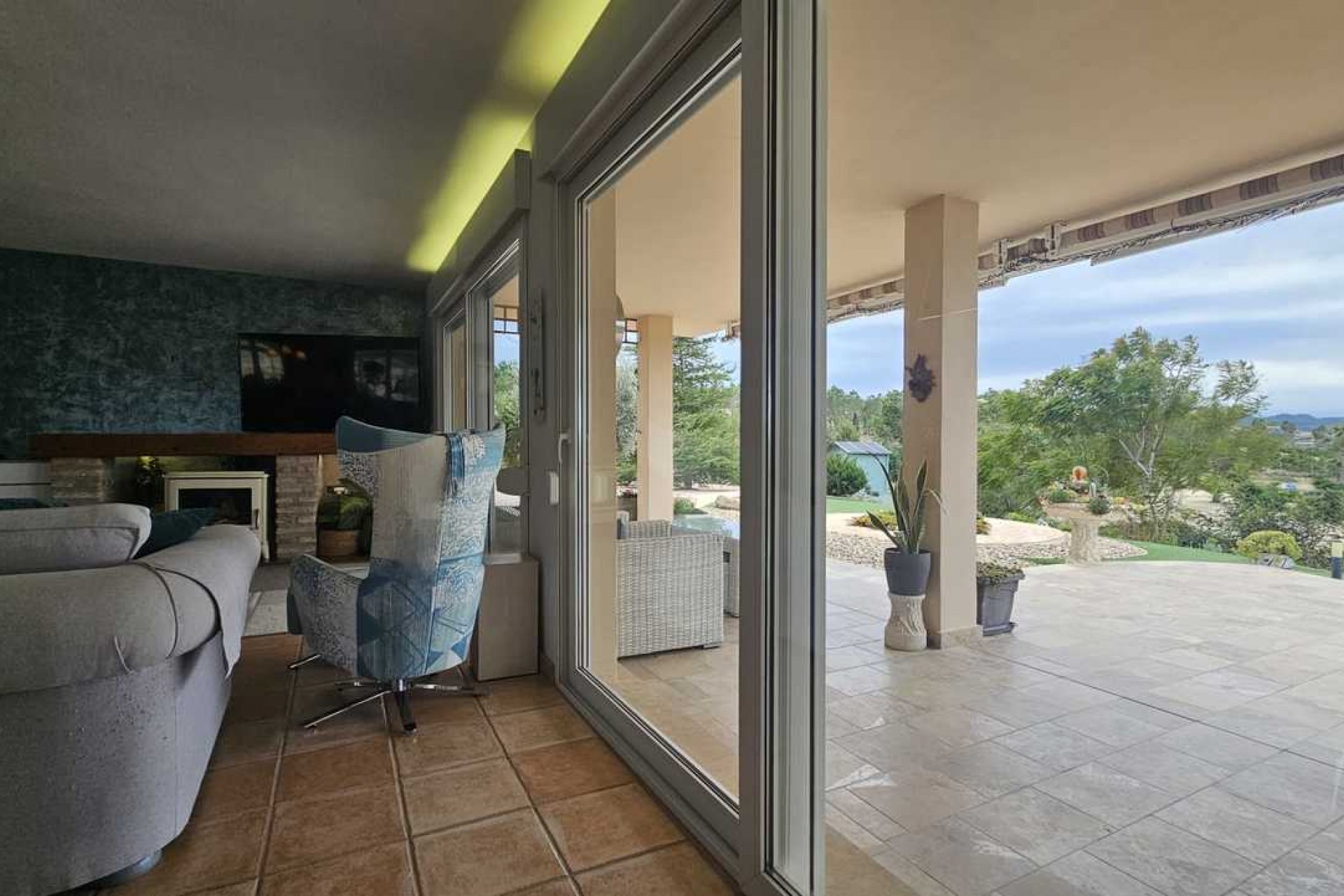 Återförsäljning - Villa -
Torremendo - Costa Blanca