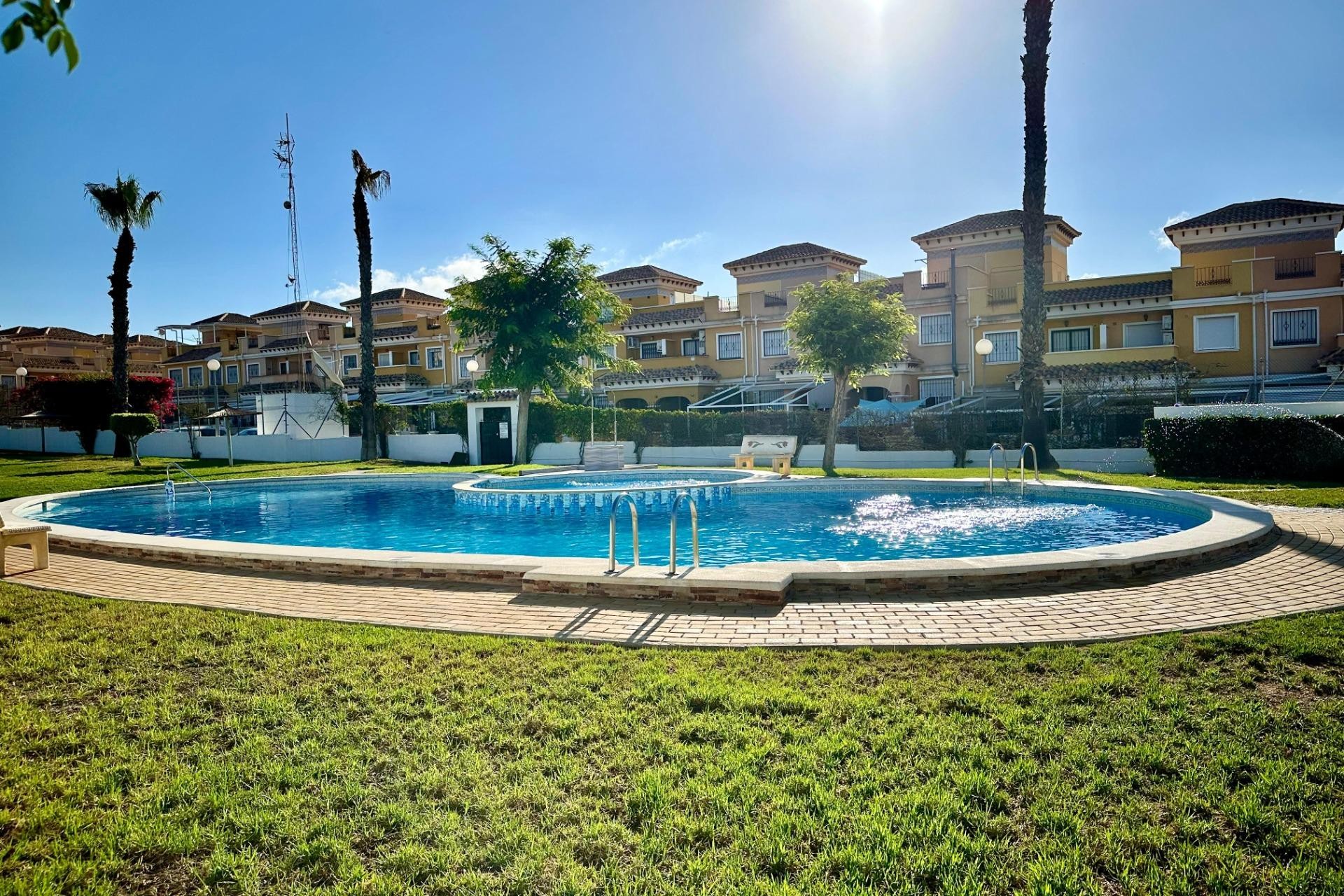 Återförsäljning - Villa -
Torrevieja - Aguas Nuevas 1