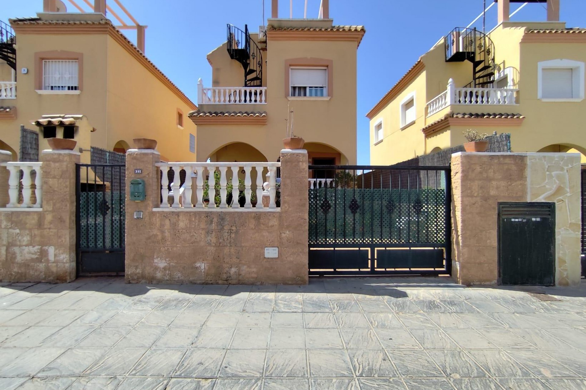 Återförsäljning - Villa -
Torrevieja - Aguas Nuevas 1