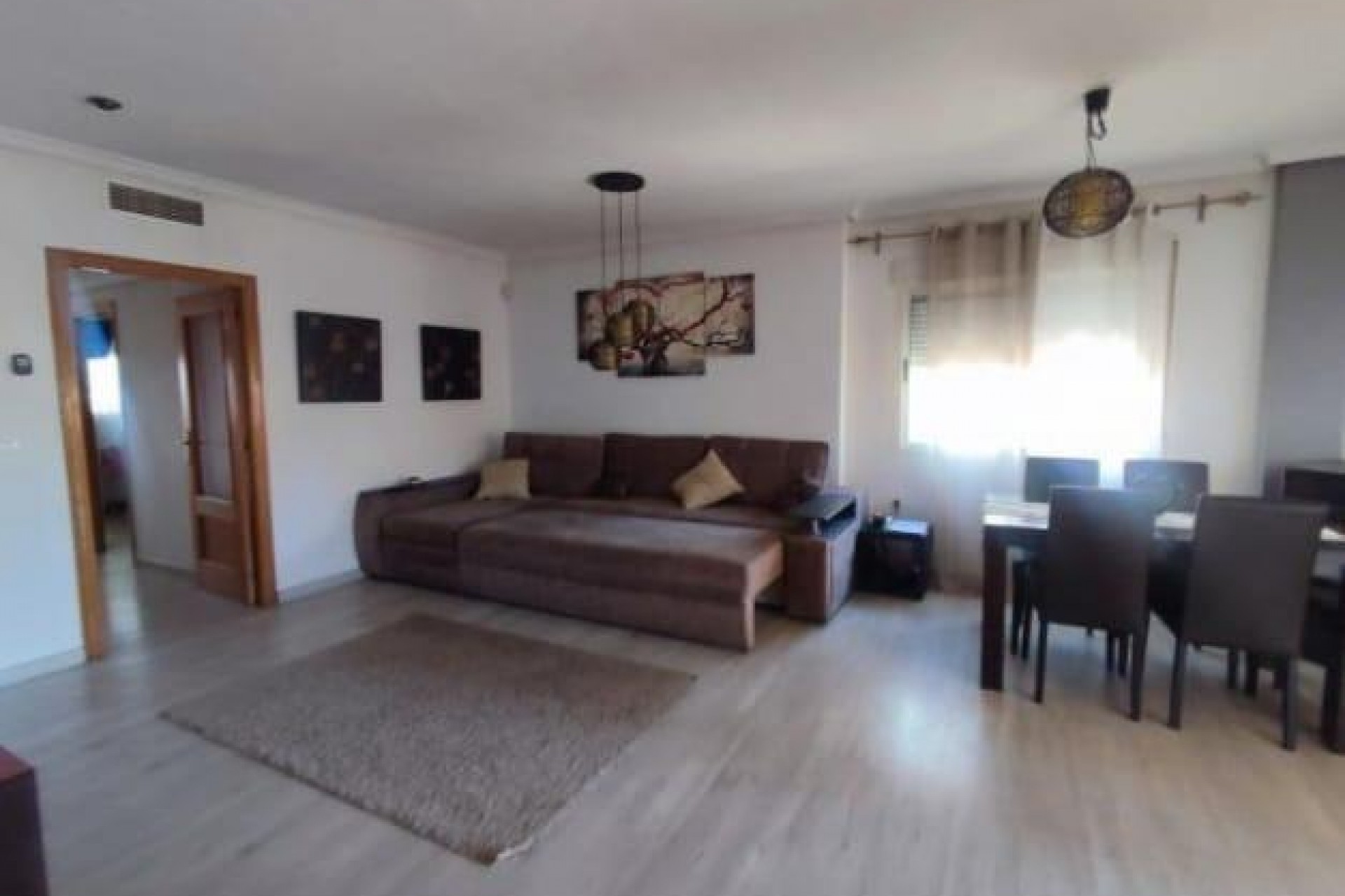 Återförsäljning - Villa -
Torrevieja - aguas nuevas