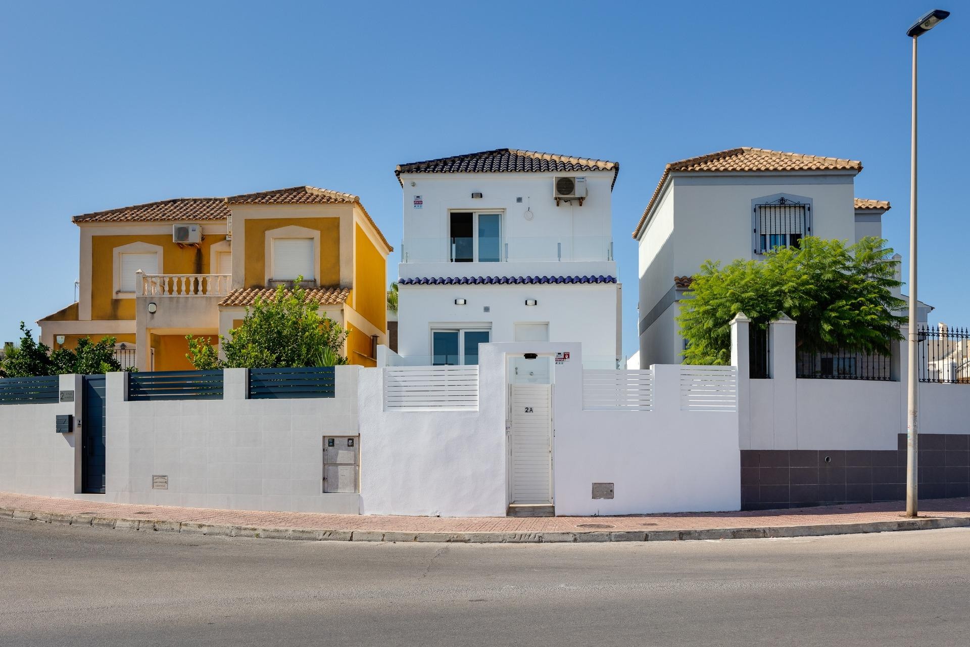 Återförsäljning - Villa -
Torrevieja - aguas nuevas