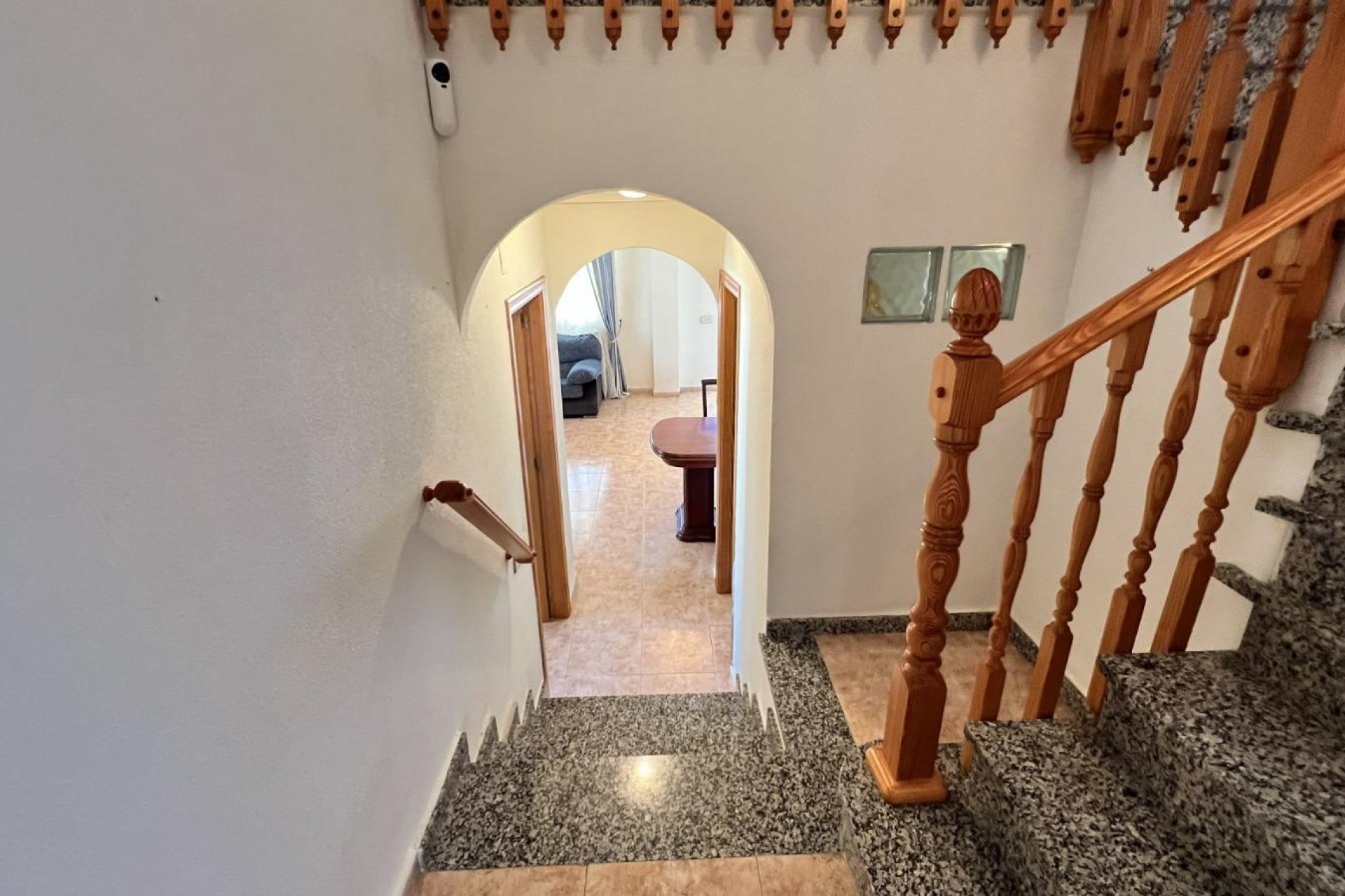 Återförsäljning - Villa -
Torrevieja - aguas nuevas