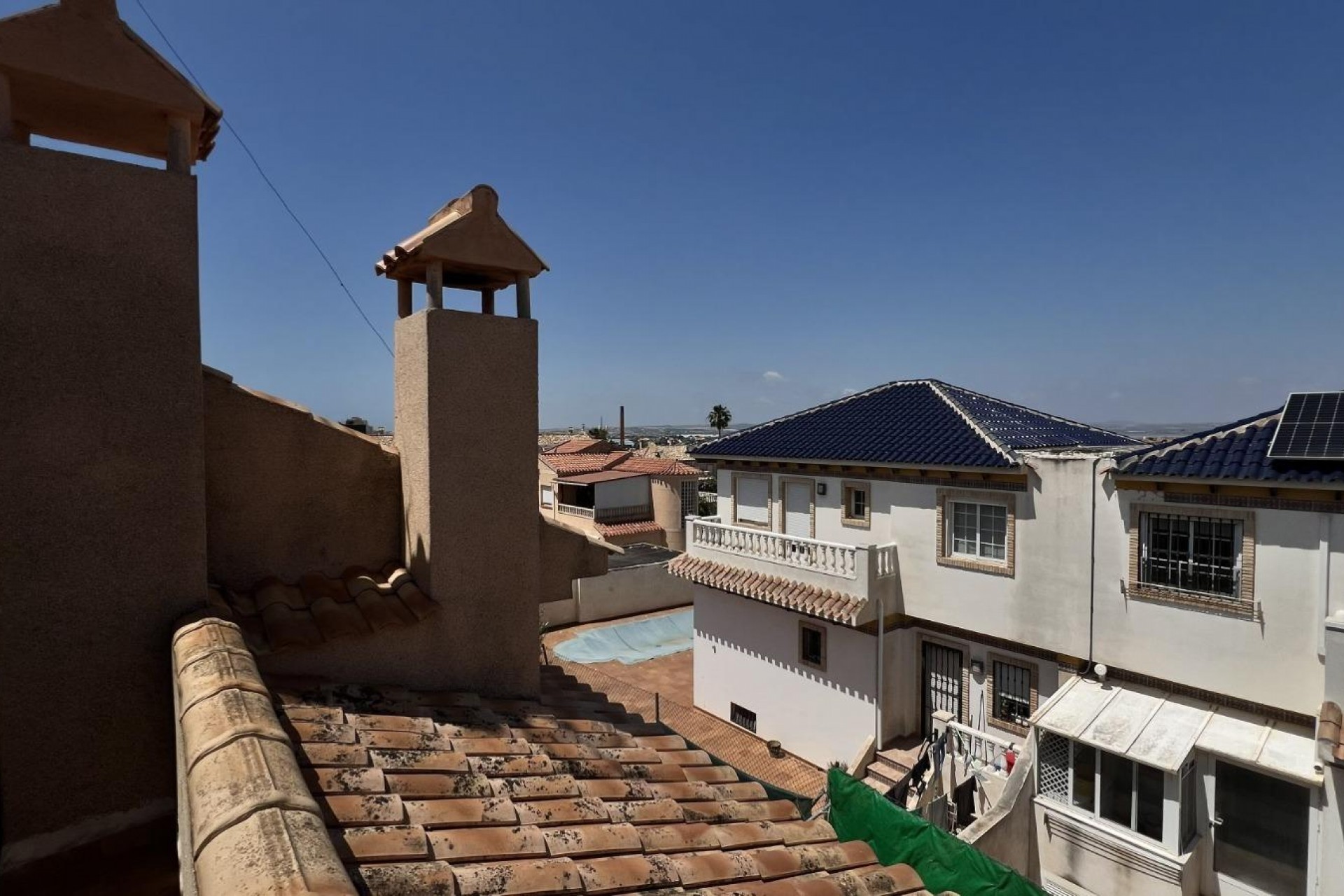 Återförsäljning - Villa -
Torrevieja - aguas nuevas