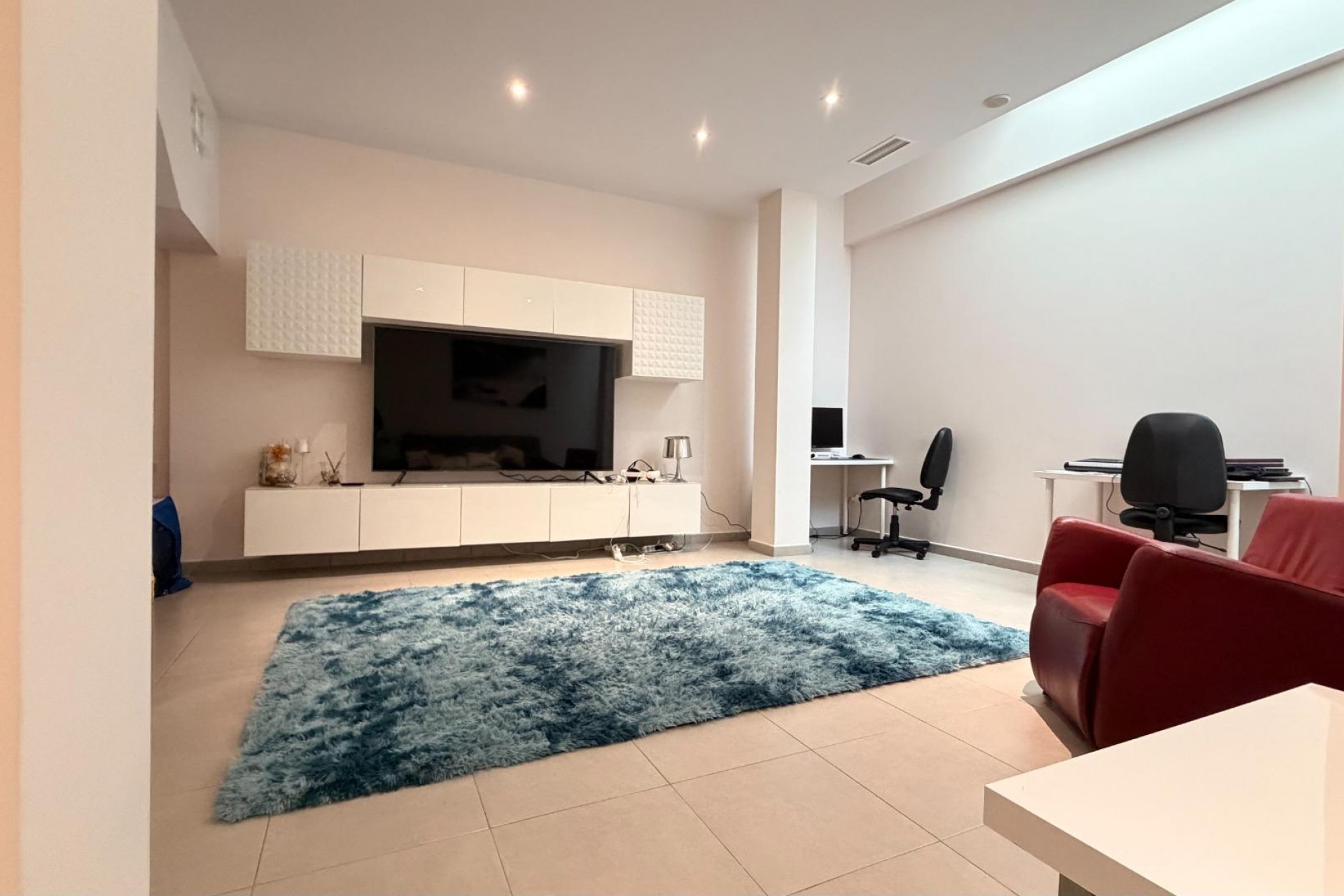 Återförsäljning - Villa -
Torrevieja - aguas nuevas