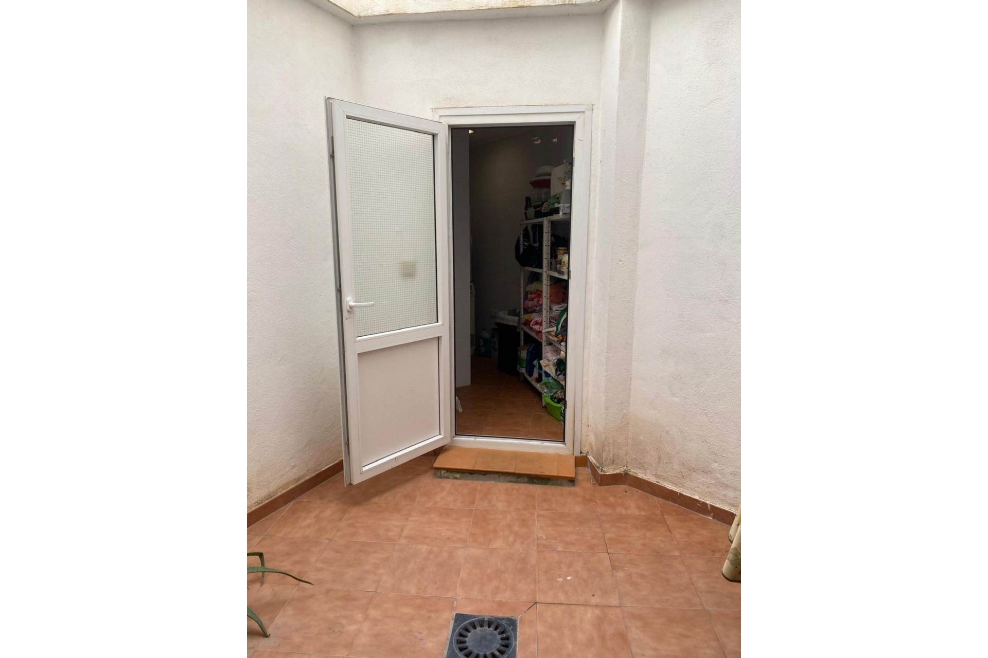 Återförsäljning - Villa -
Torrevieja - Centro - Muelle Pesquero