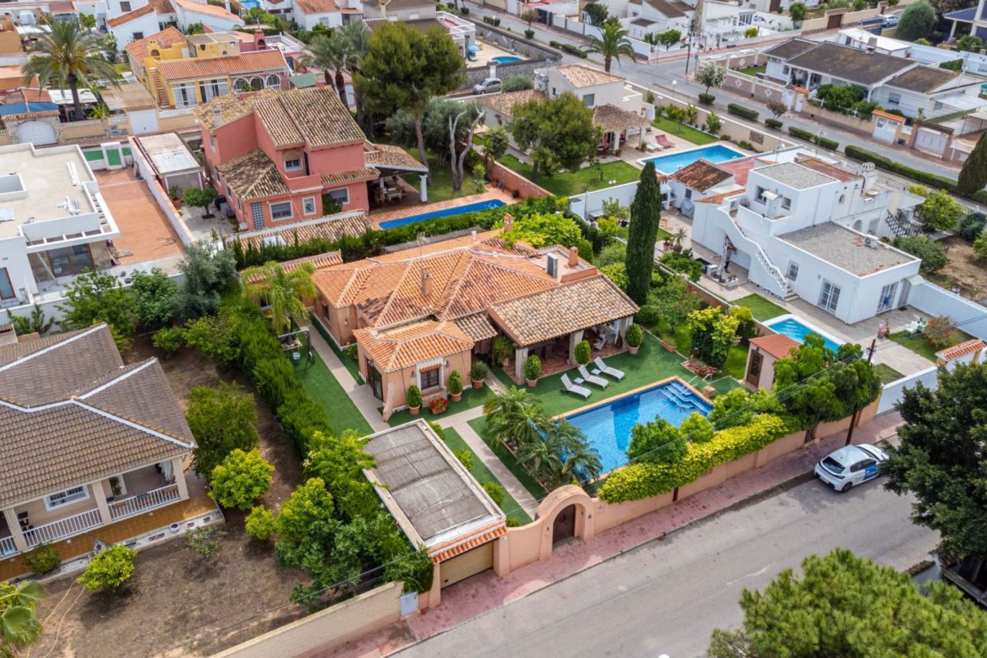 Återförsäljning - Villa -
Torrevieja - Costa Blanca