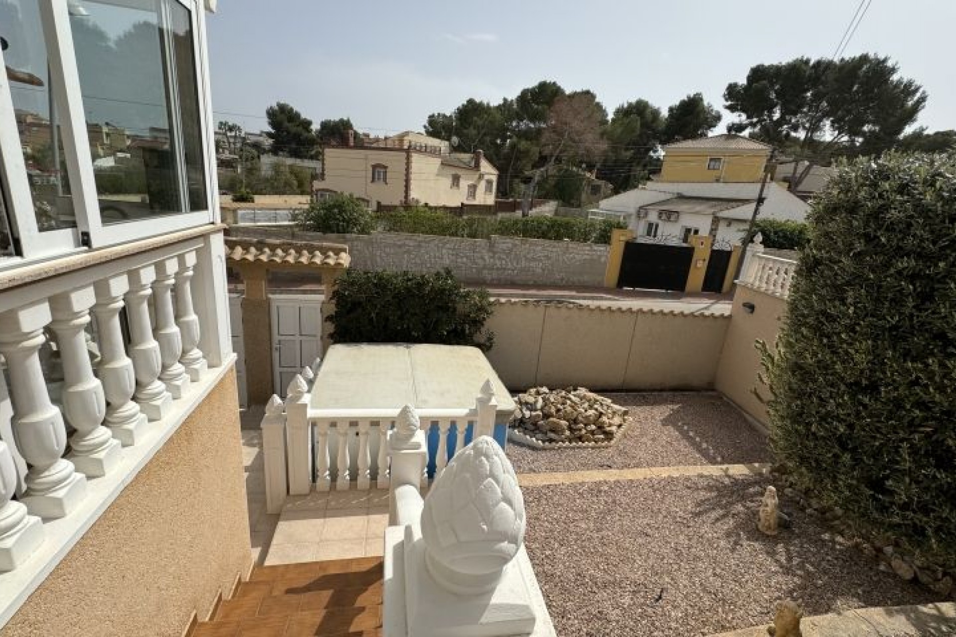 Återförsäljning - Villa -
Torrevieja - Costa Blanca