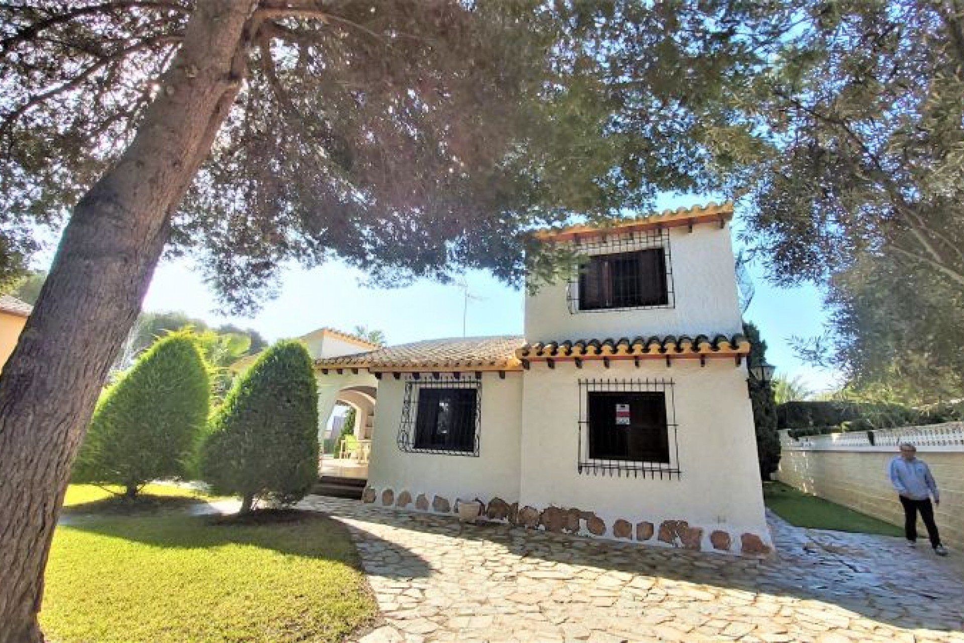 Återförsäljning - Villa -
Torrevieja - Costa Blanca