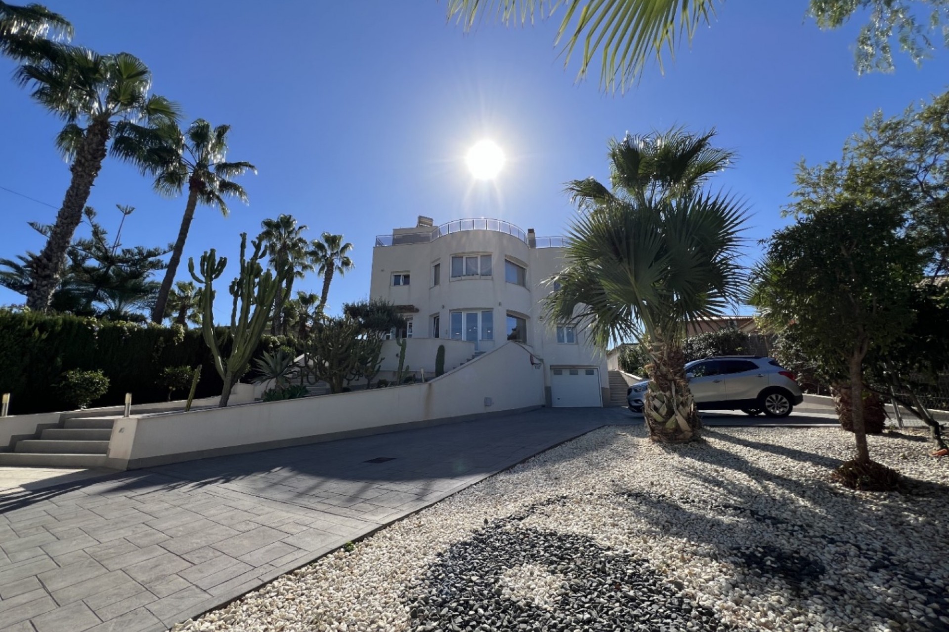 Återförsäljning - Villa -
Torrevieja - Costa Blanca