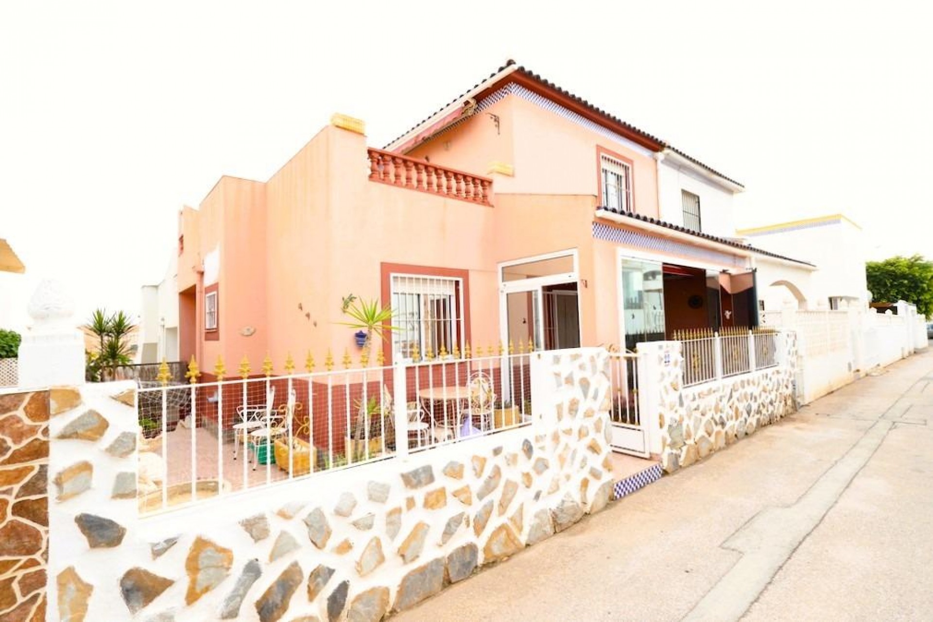 Återförsäljning - Villa -
Torrevieja - Costa Blanca