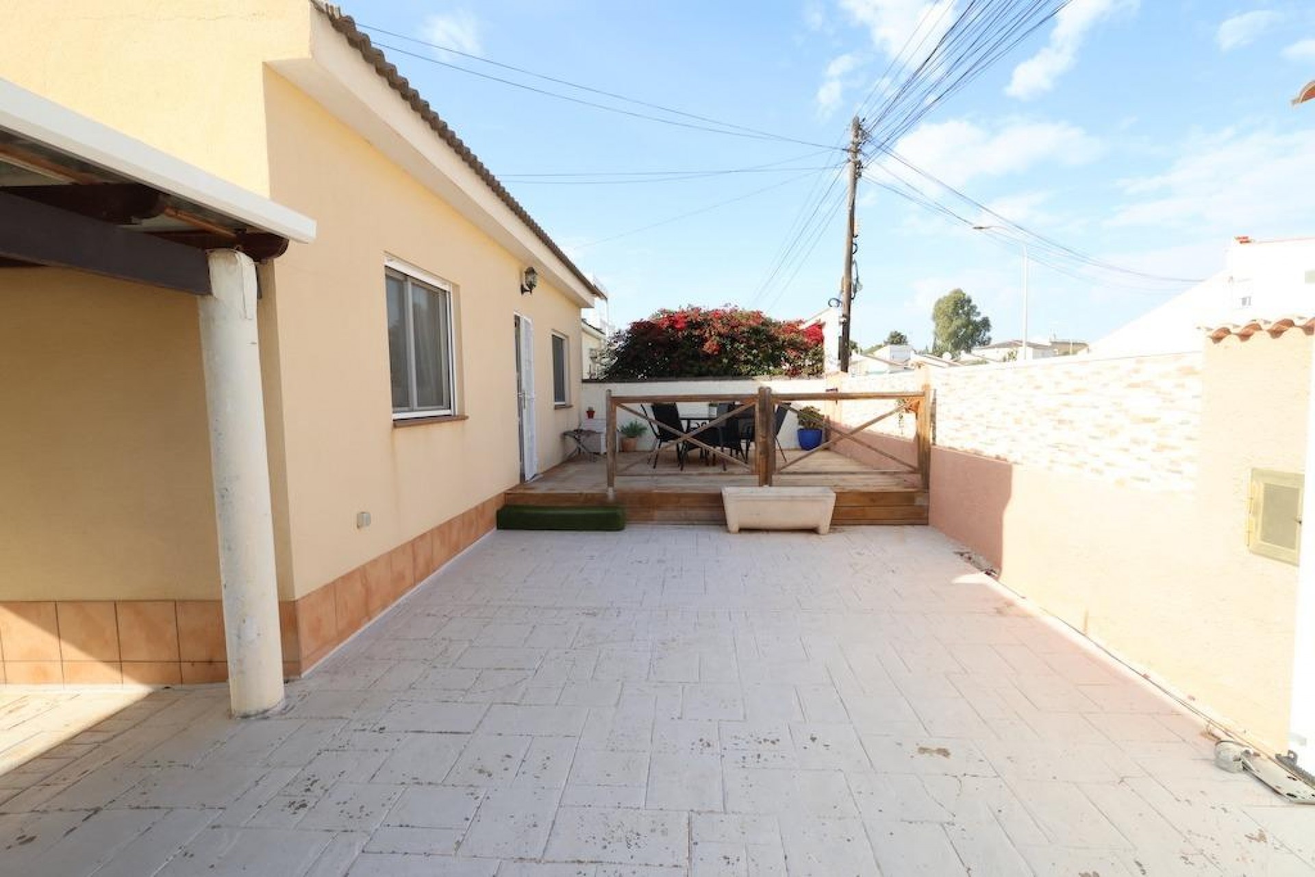 Återförsäljning - Villa -
Torrevieja - Costa Blanca