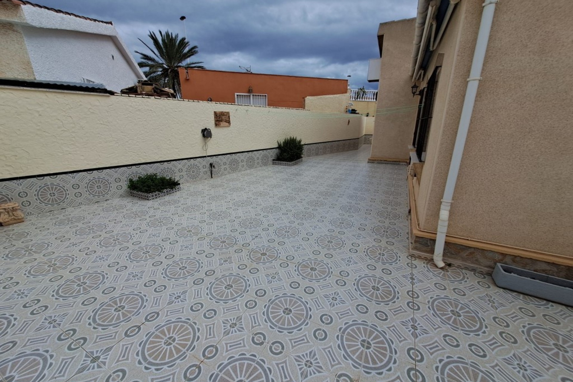 Återförsäljning - Villa -
Torrevieja - Costa Blanca