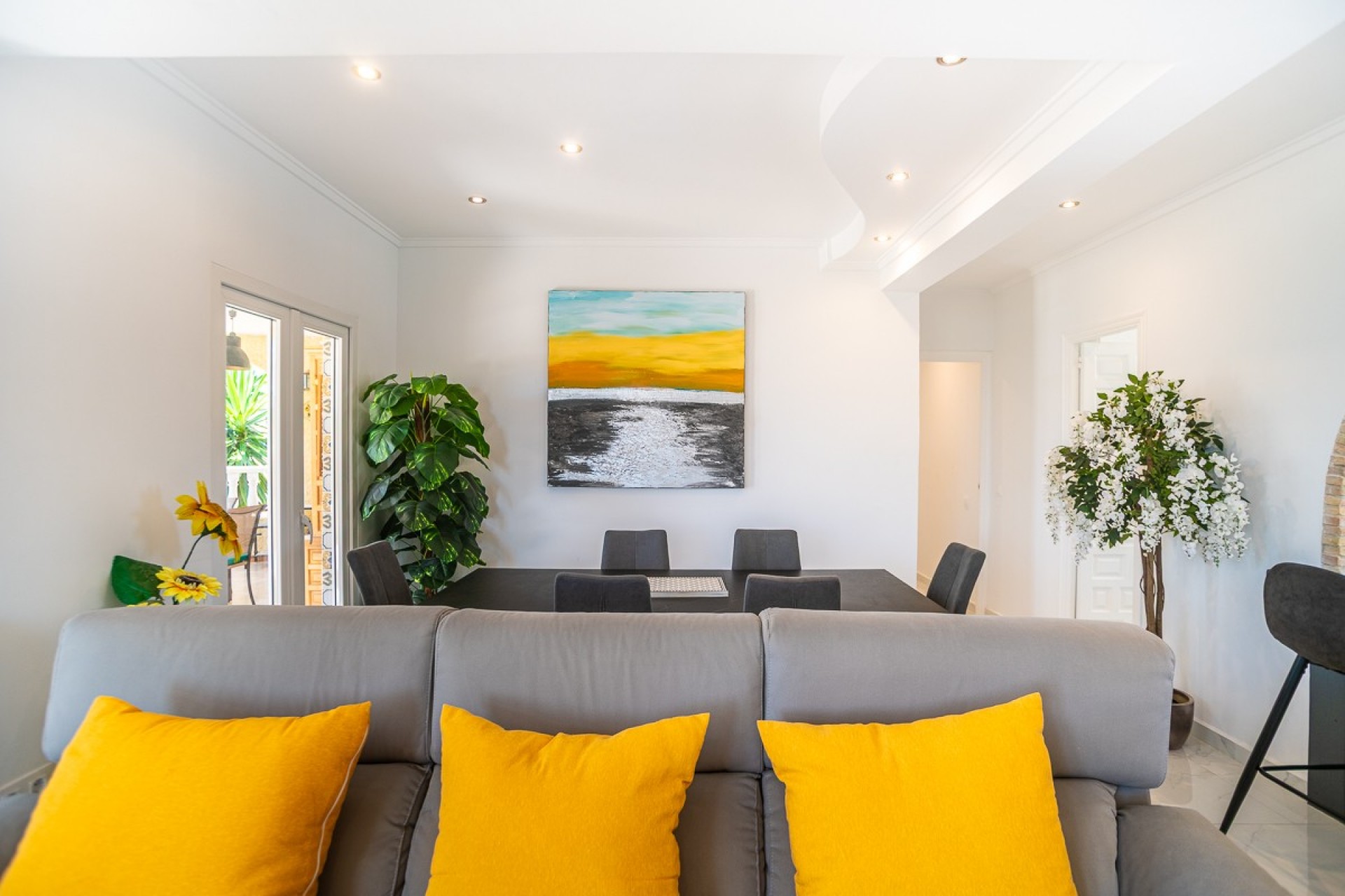 Återförsäljning - Villa -
Torrevieja - Costa Blanca