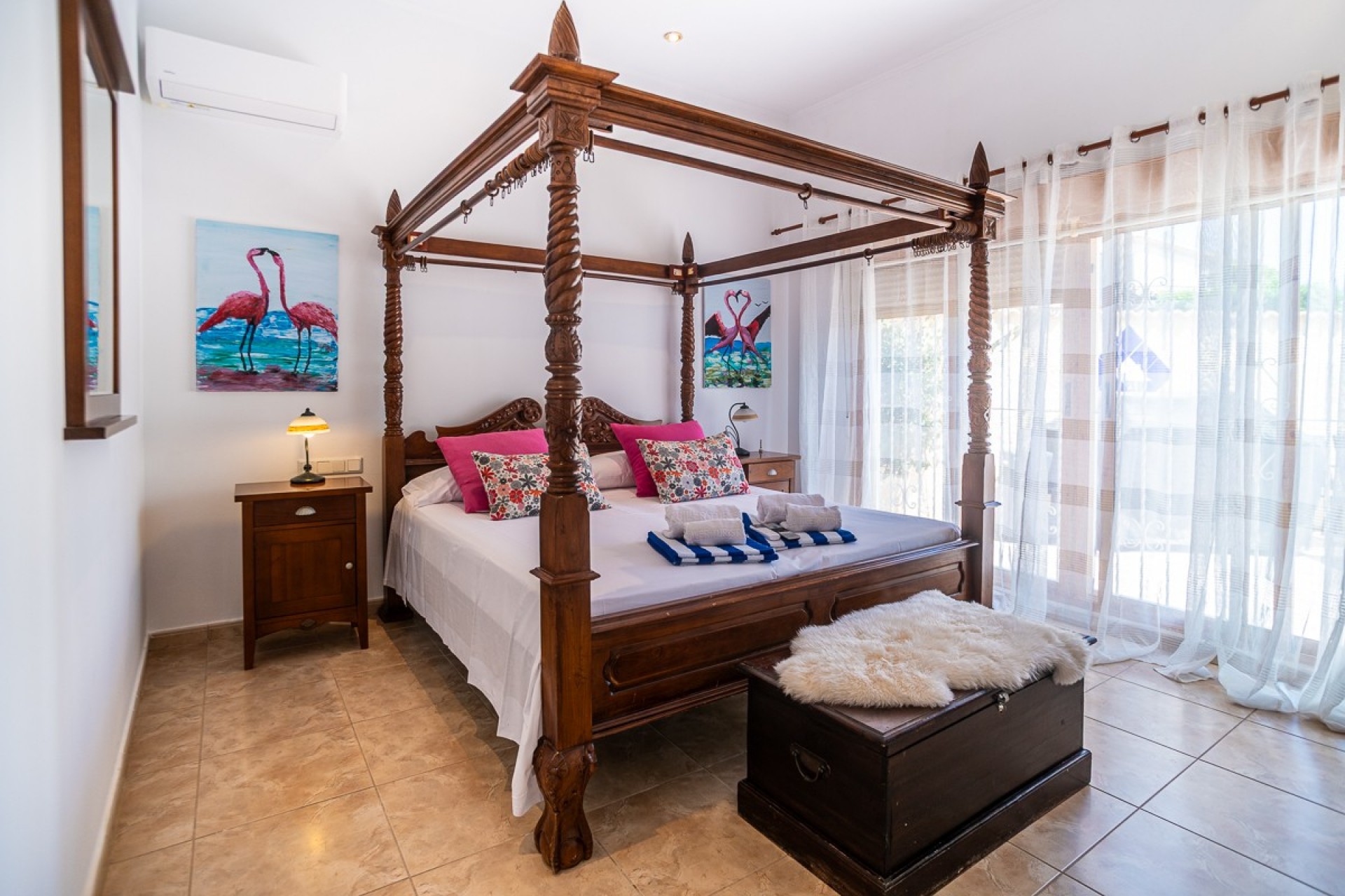 Återförsäljning - Villa -
Torrevieja - Costa Blanca