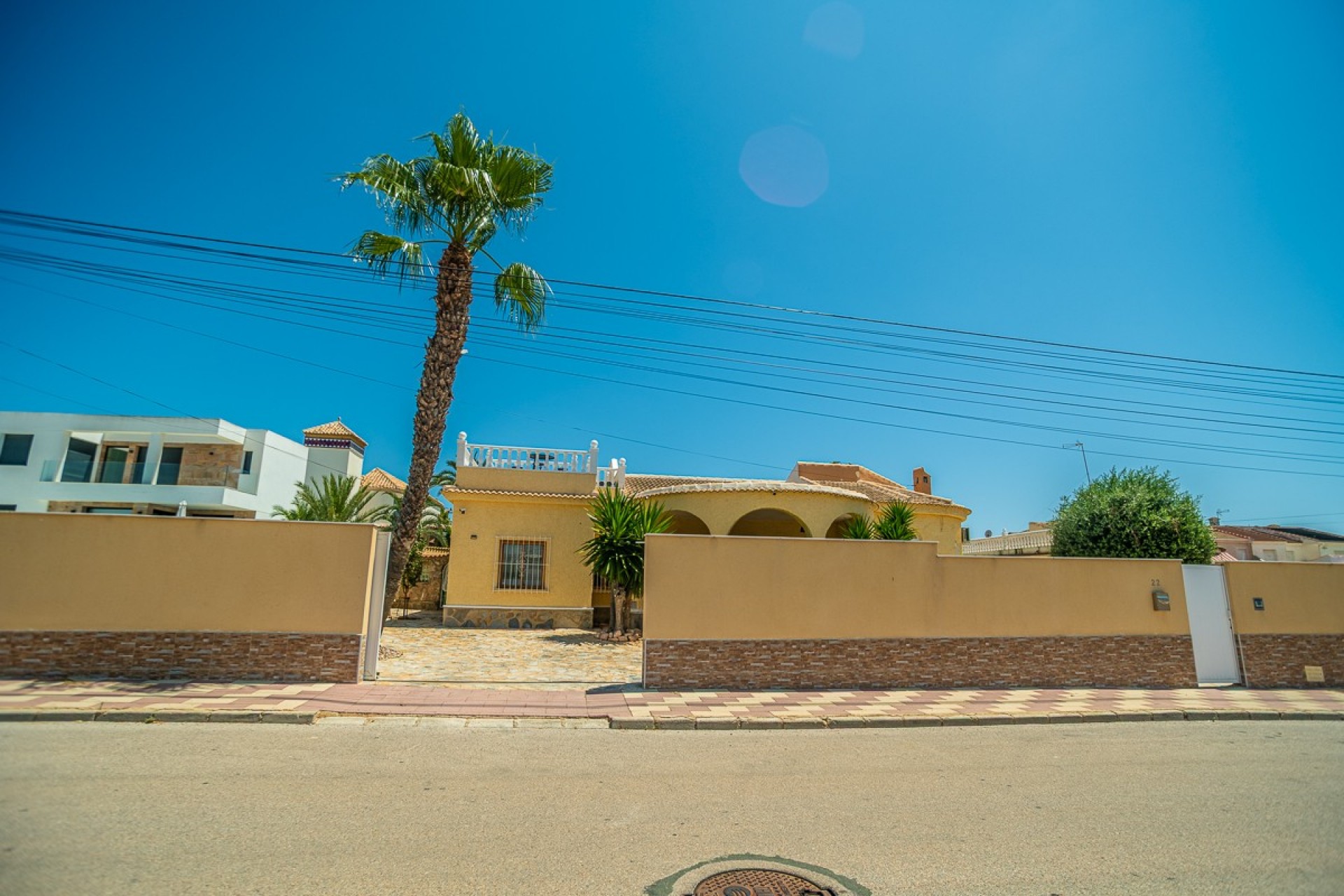 Återförsäljning - Villa -
Torrevieja - Costa Blanca