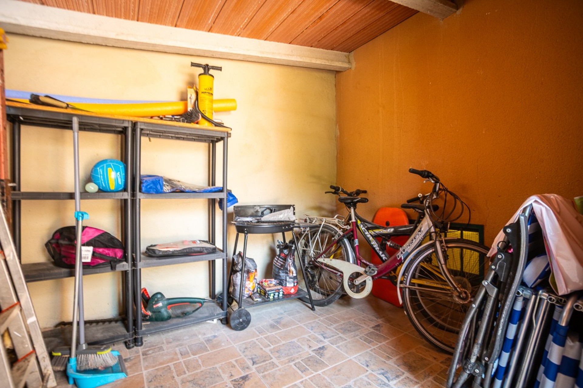 Återförsäljning - Villa -
Torrevieja - Costa Blanca