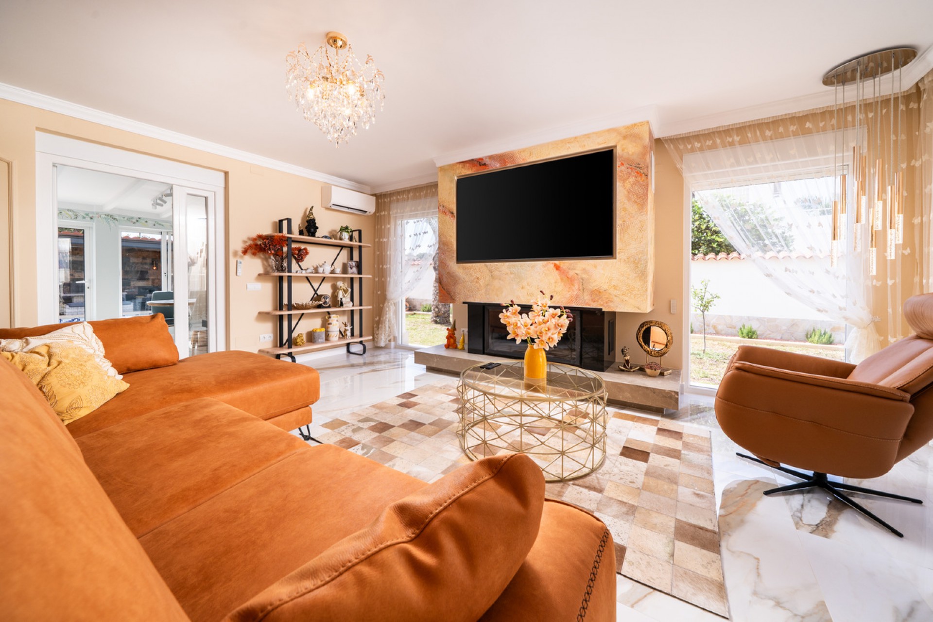 Återförsäljning - Villa -
Torrevieja - Costa Blanca