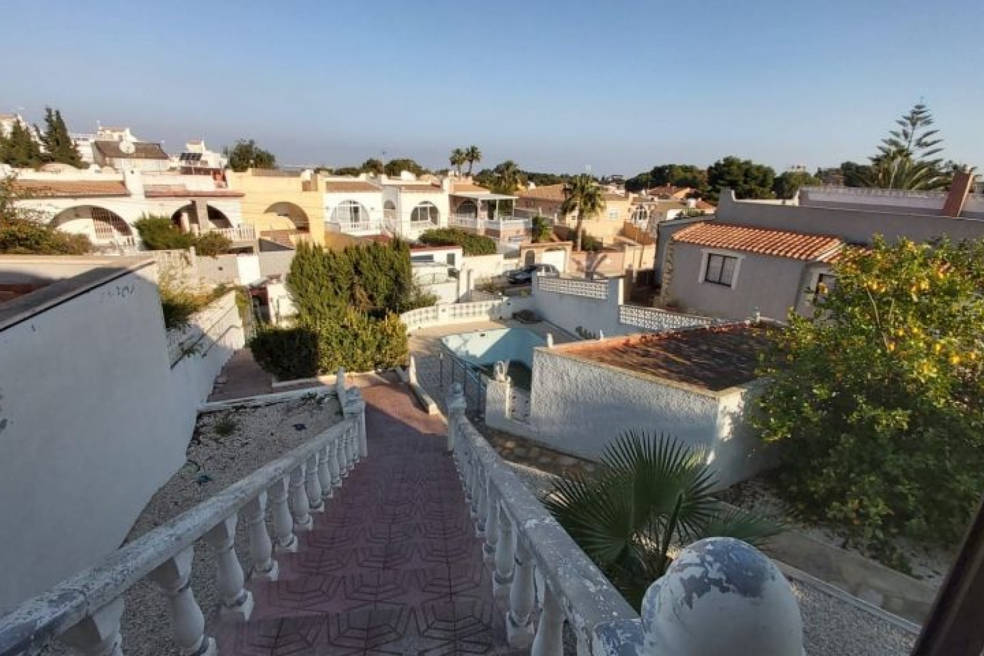 Återförsäljning - Villa -
Torrevieja - Costa Blanca