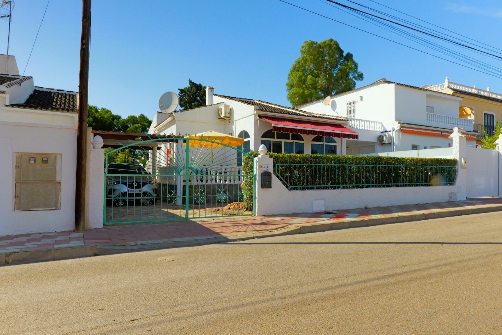Återförsäljning - Villa -
Torrevieja - Costa Blanca