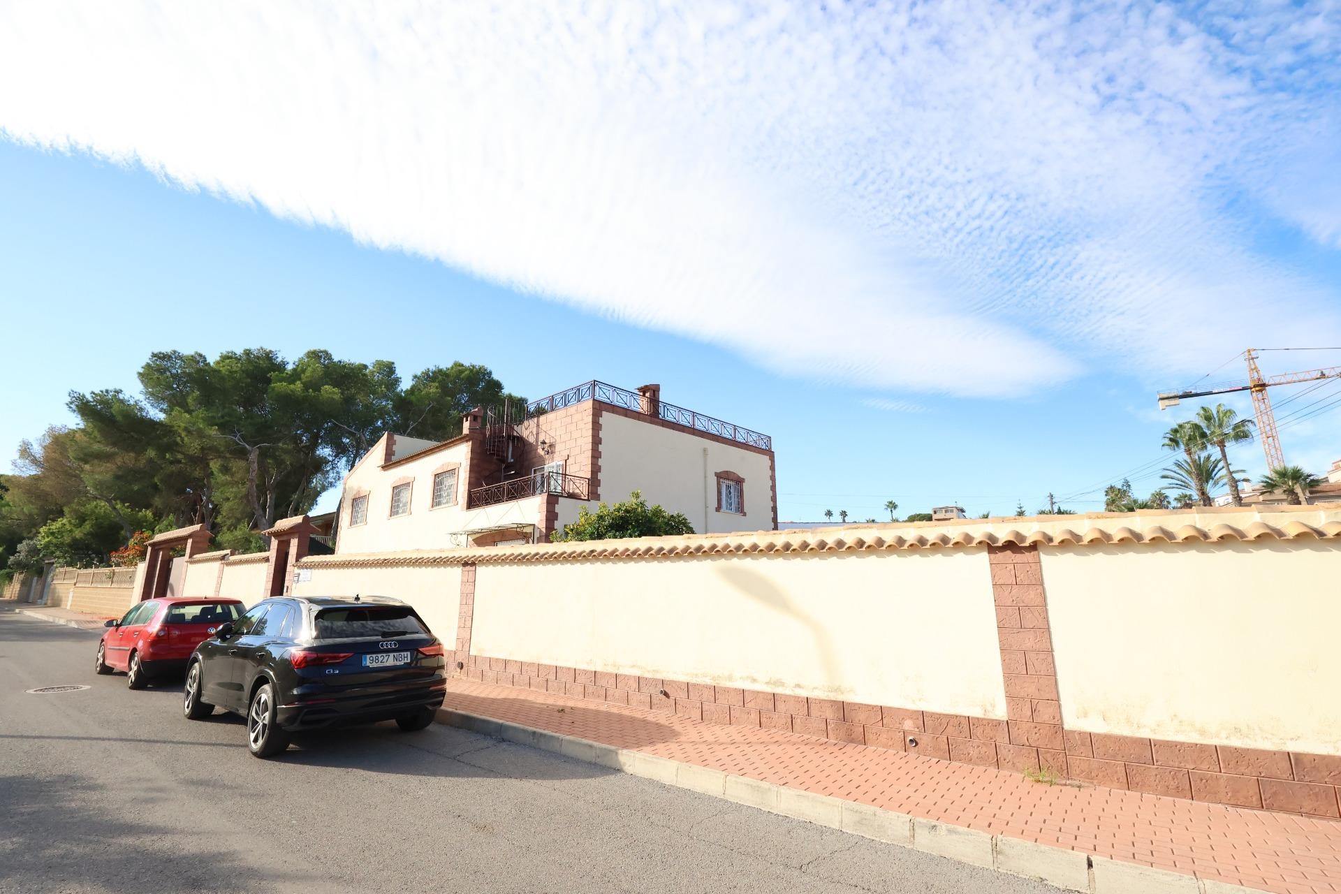 Återförsäljning - Villa -
Torrevieja - Costa Blanca