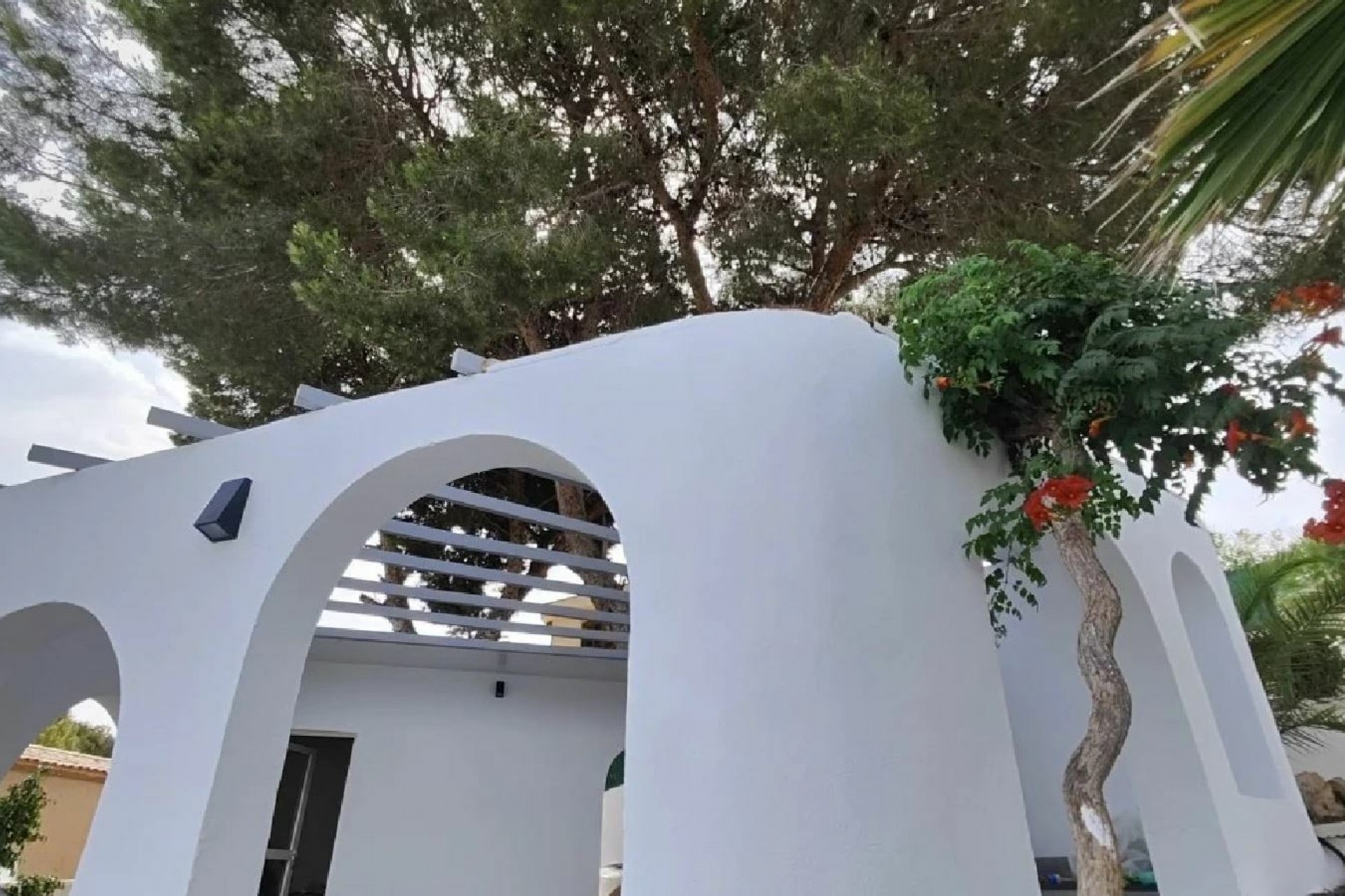 Återförsäljning - Villa -
Torrevieja - Costa Blanca