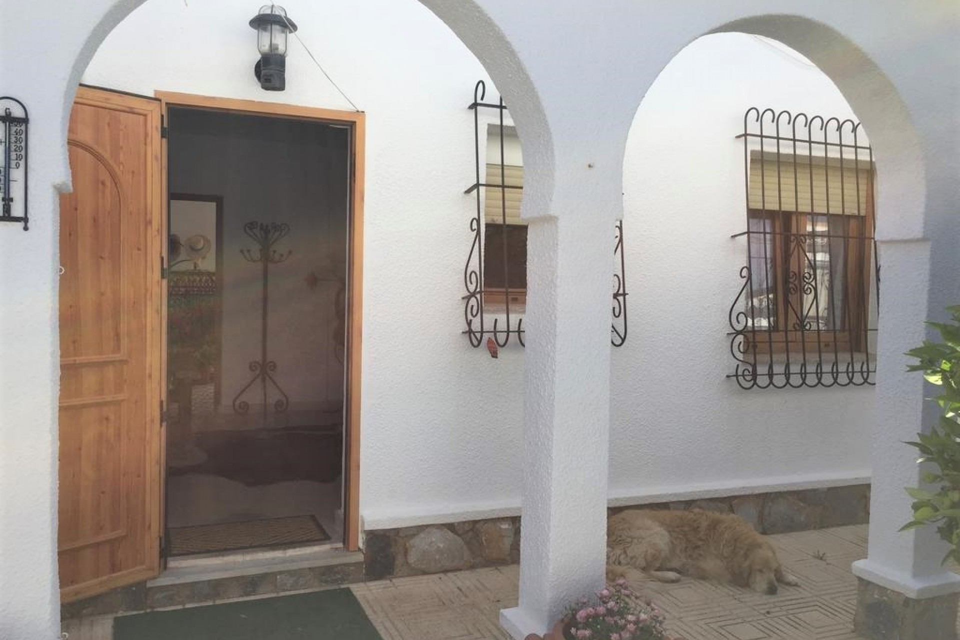 Återförsäljning - Villa -
Torrevieja - Costa Blanca