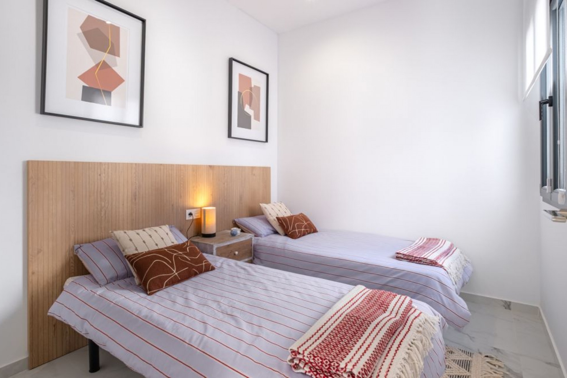 Återförsäljning - Villa -
Torrevieja - Costa Blanca