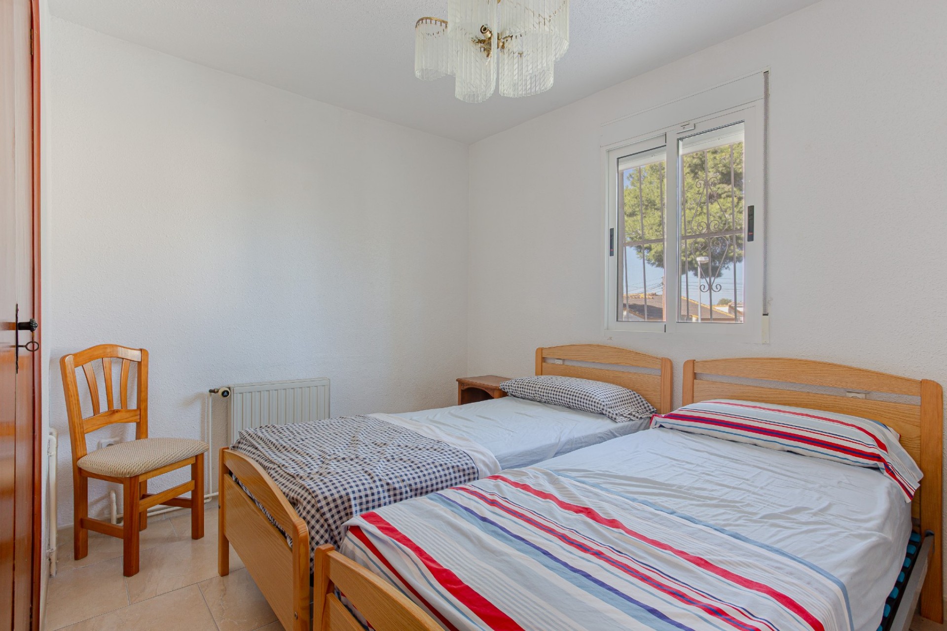 Återförsäljning - Villa -
Torrevieja - Costa Blanca