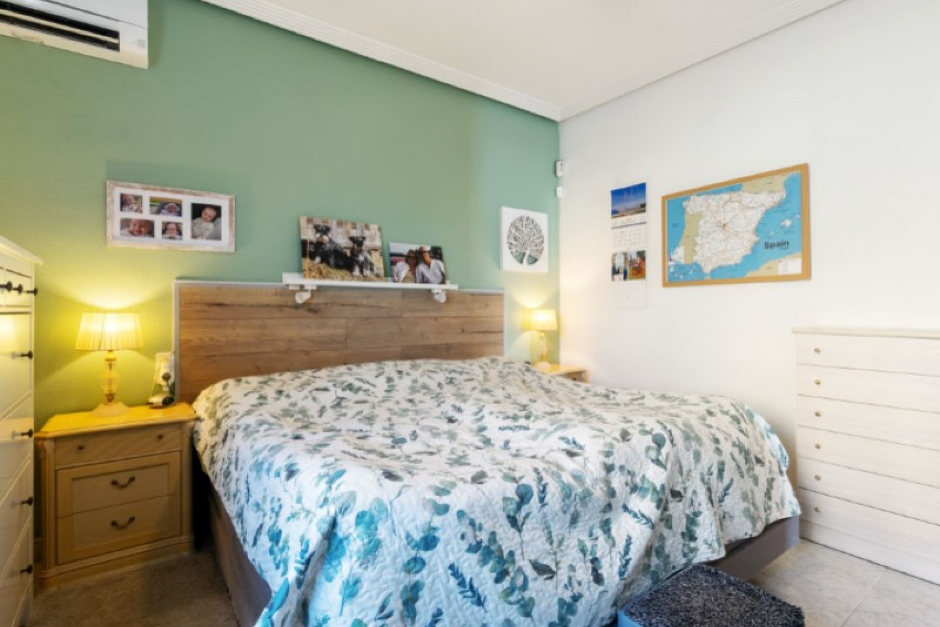 Återförsäljning - Villa -
Torrevieja - Costa Blanca